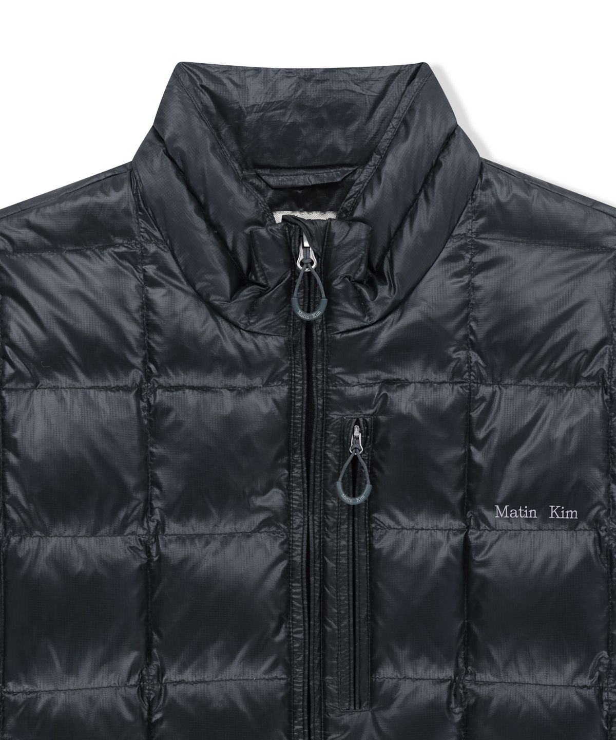 마뗑킴(MATIN KIM) MATIN GRID QUILTED LIGHT DOWN JUMPER IN DARK NAVY