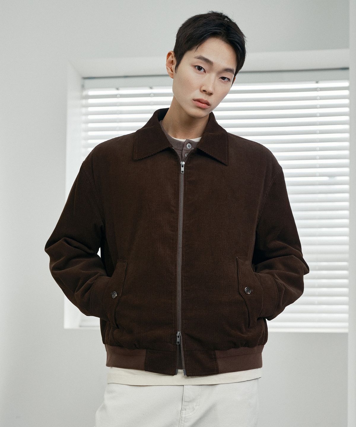 마인드브릿지(MINDBRIDGE) [COUTURE]골지 조직 코듀로이 오버핏 블루종 - 2color