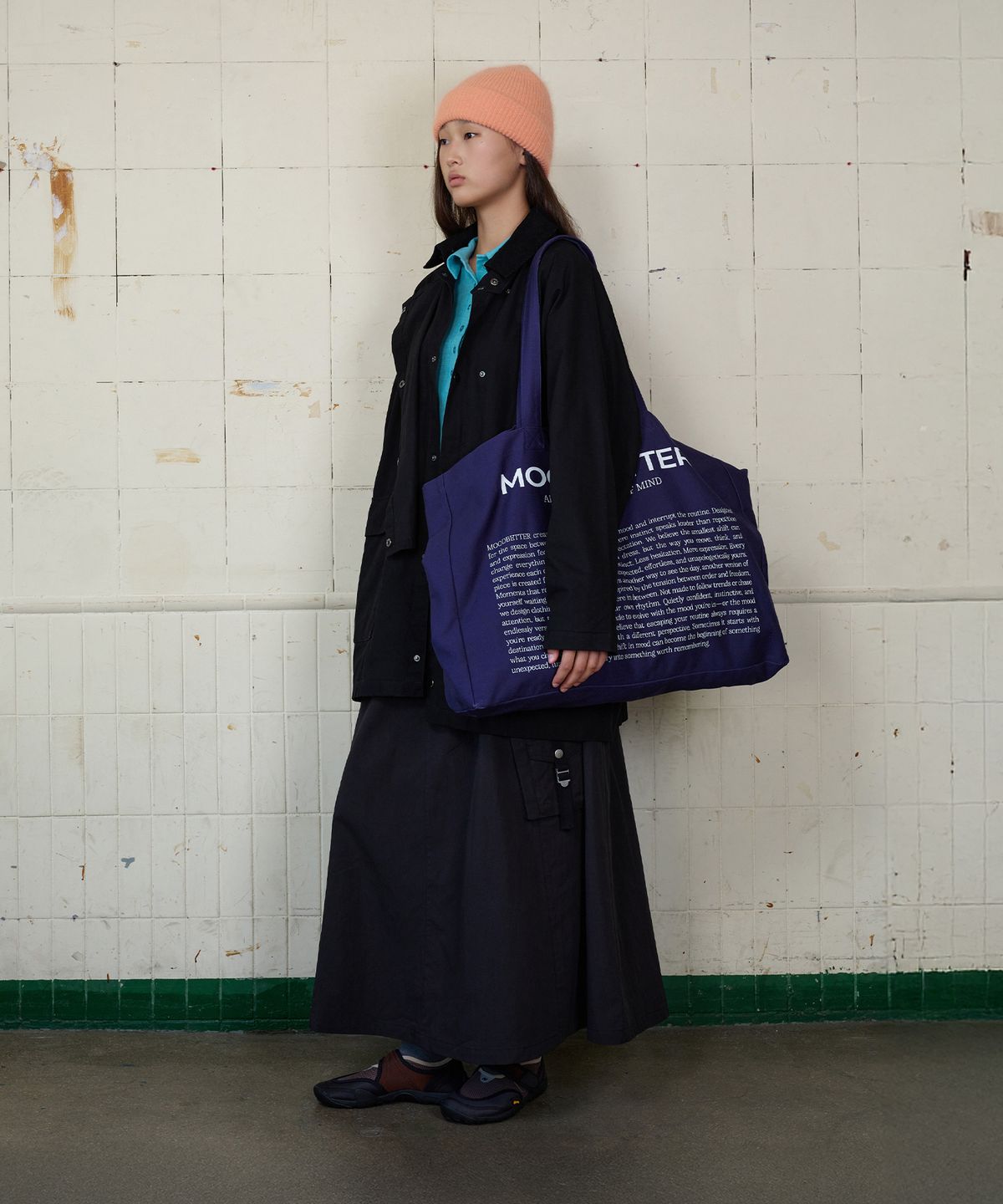 무드베러(MOODBETTER) FLARED WORK SKIRT DEEP CHARCOAL