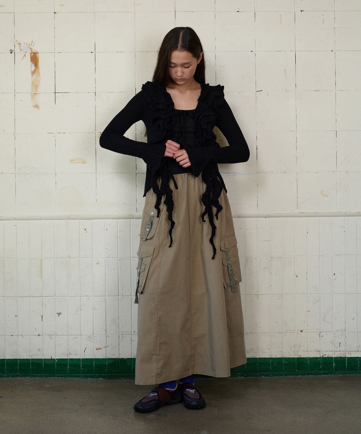 무드베러(MOODBETTER) FLARED WORK SKIRT KHAKI