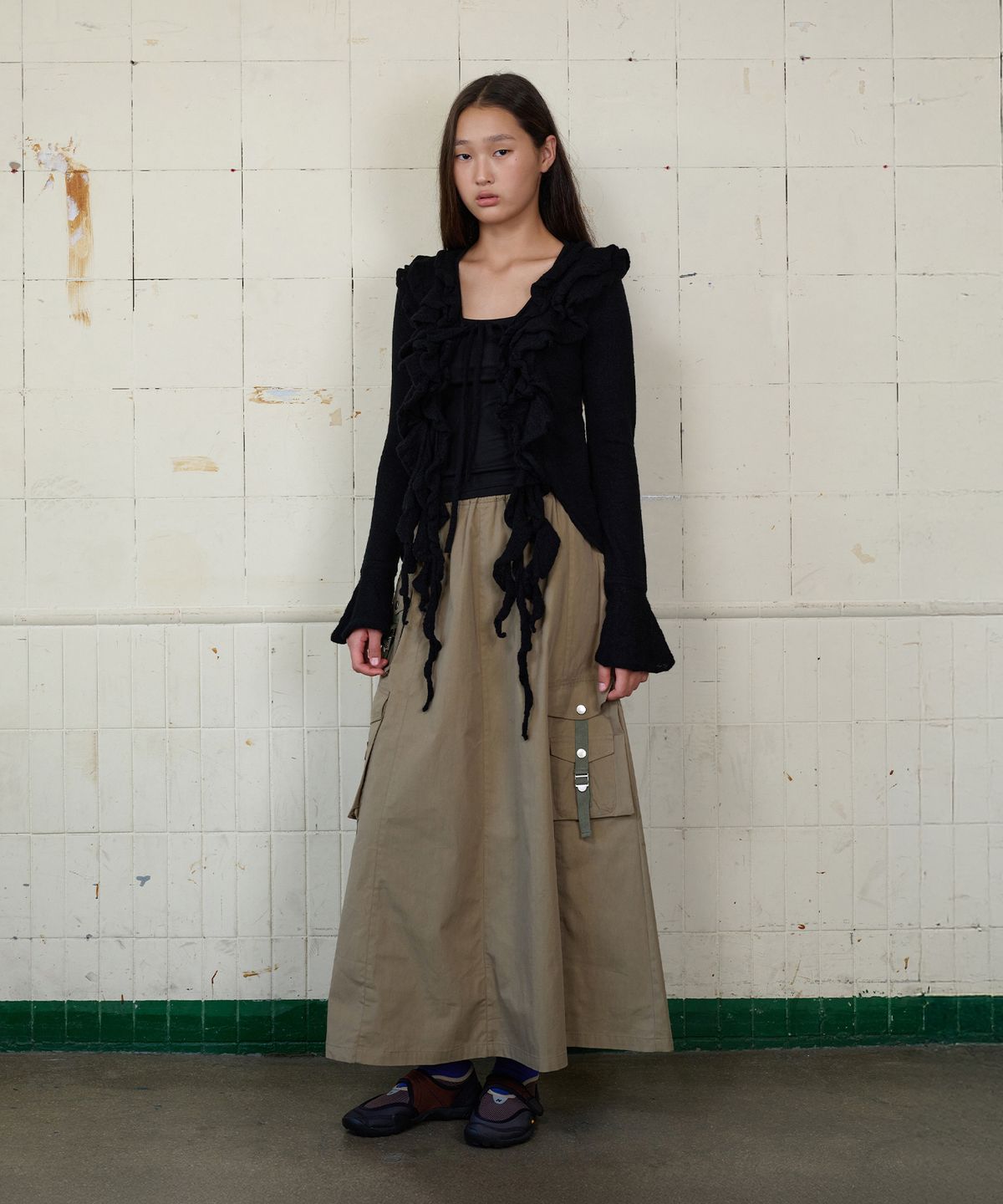 무드베러(MOODBETTER) FLARED WORK SKIRT KHAKI