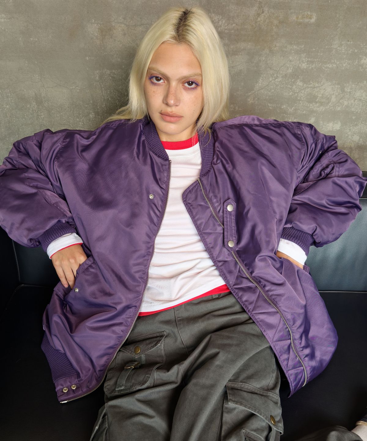무드베러(MOODBETTER) OVERSIZED TAB MA-1 PURPLE