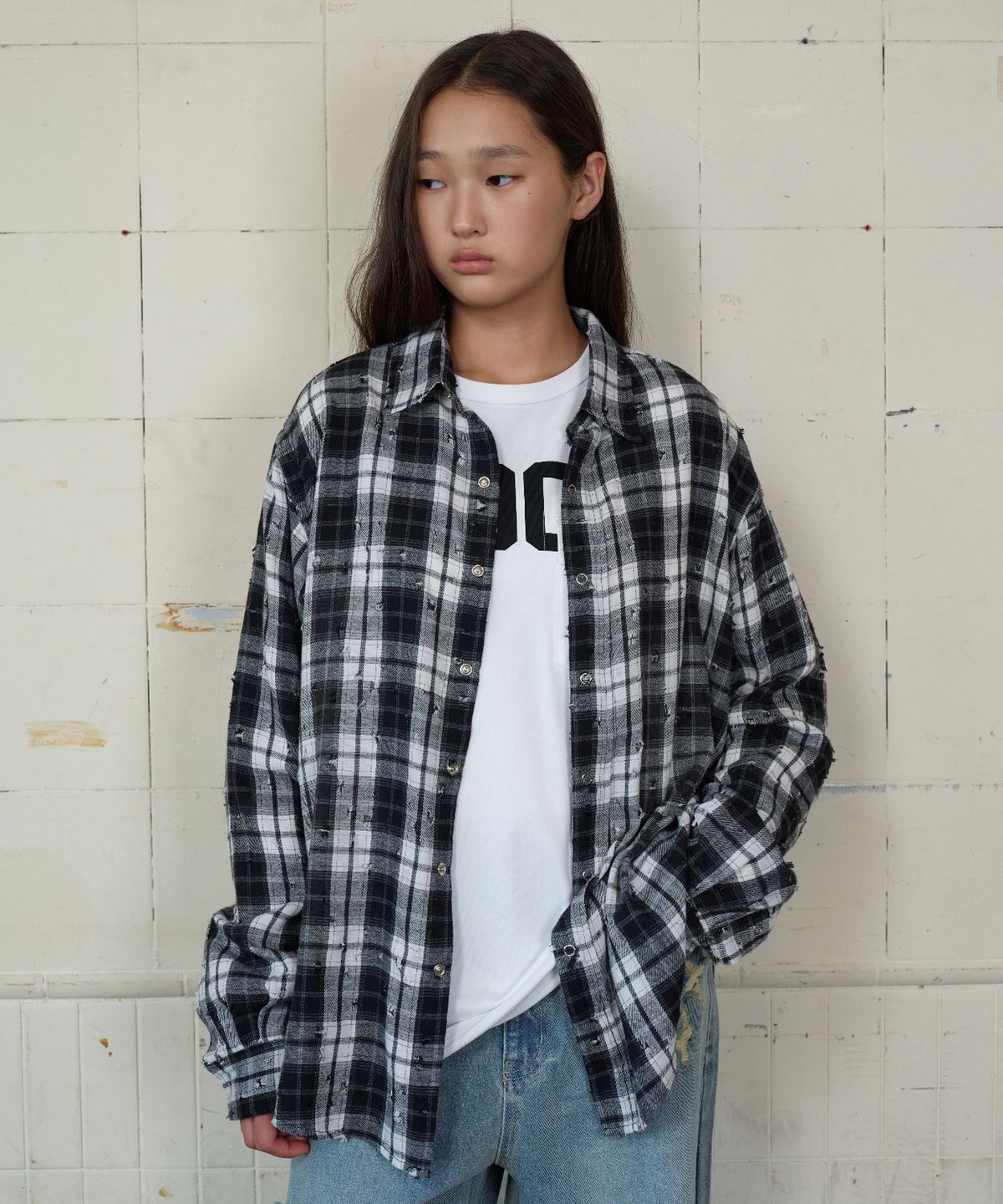 무드베러(MOODBETTER) DAMAGE WASHED CHECK SHIRT BLACK