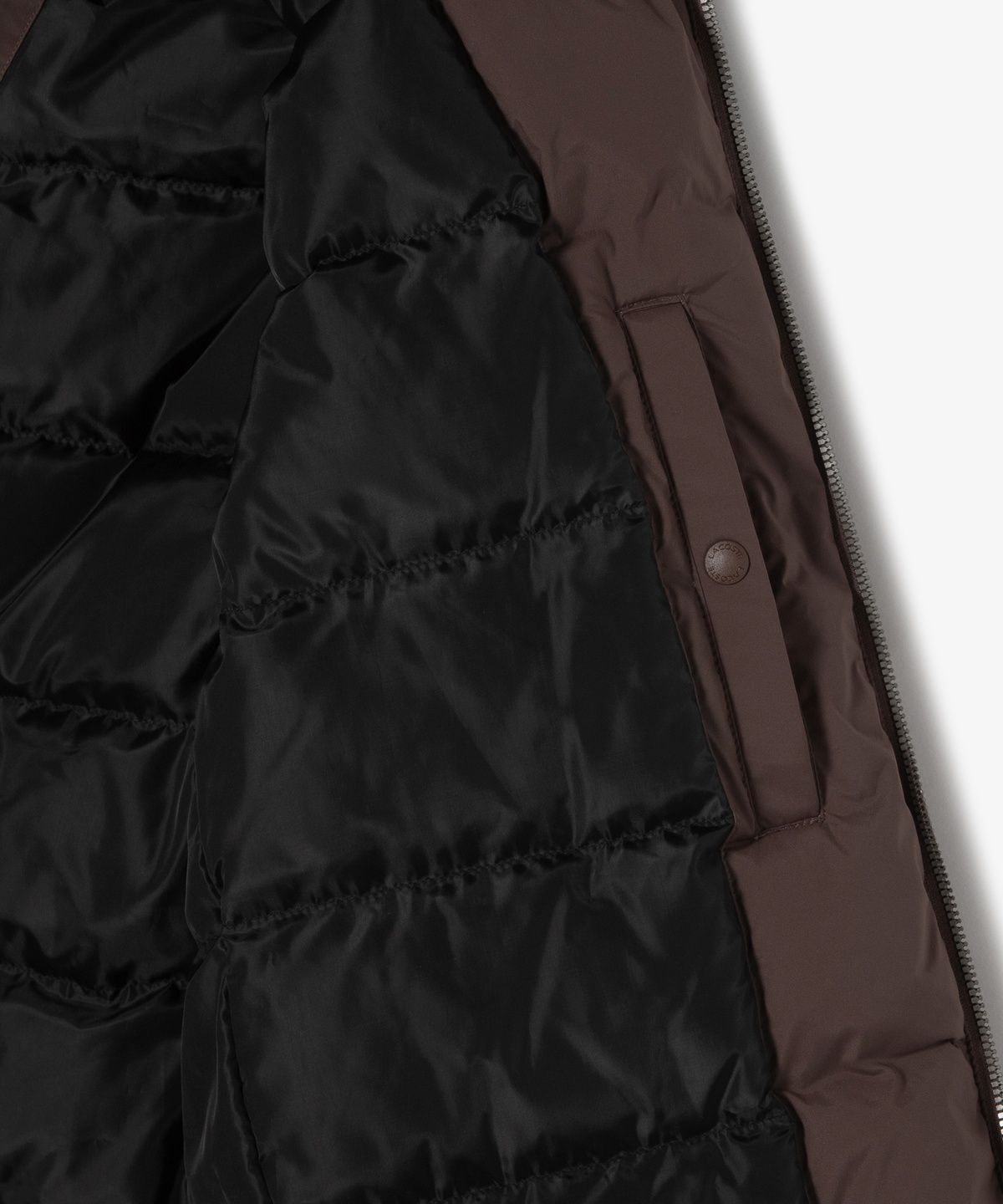 라코스테(LACOSTE) 남성 논퀼팅 후드 경량 다운 점퍼 BH547E-56N SIX