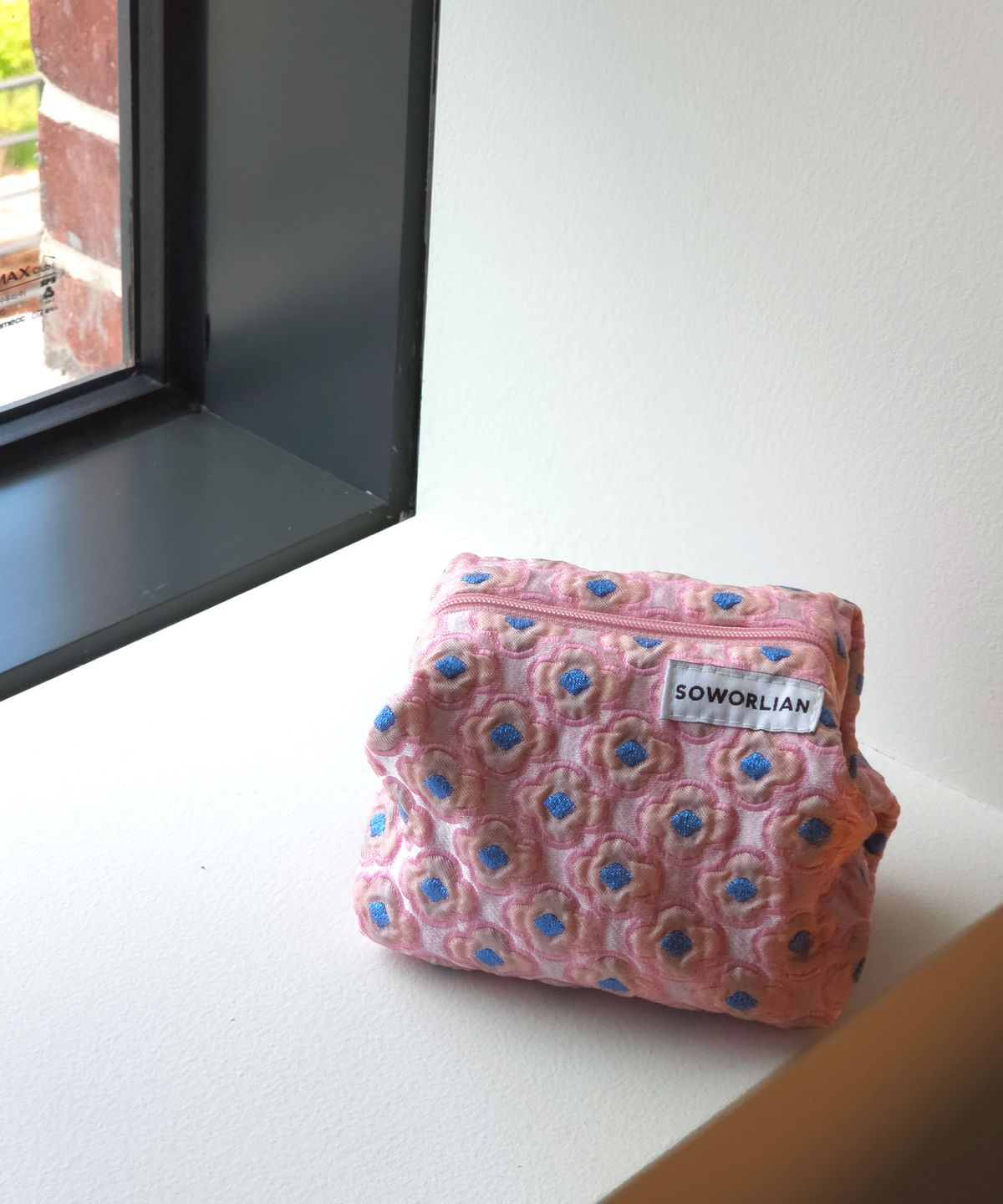 소월리안(SOWORLIAN) Cloud Pouch_Blooming