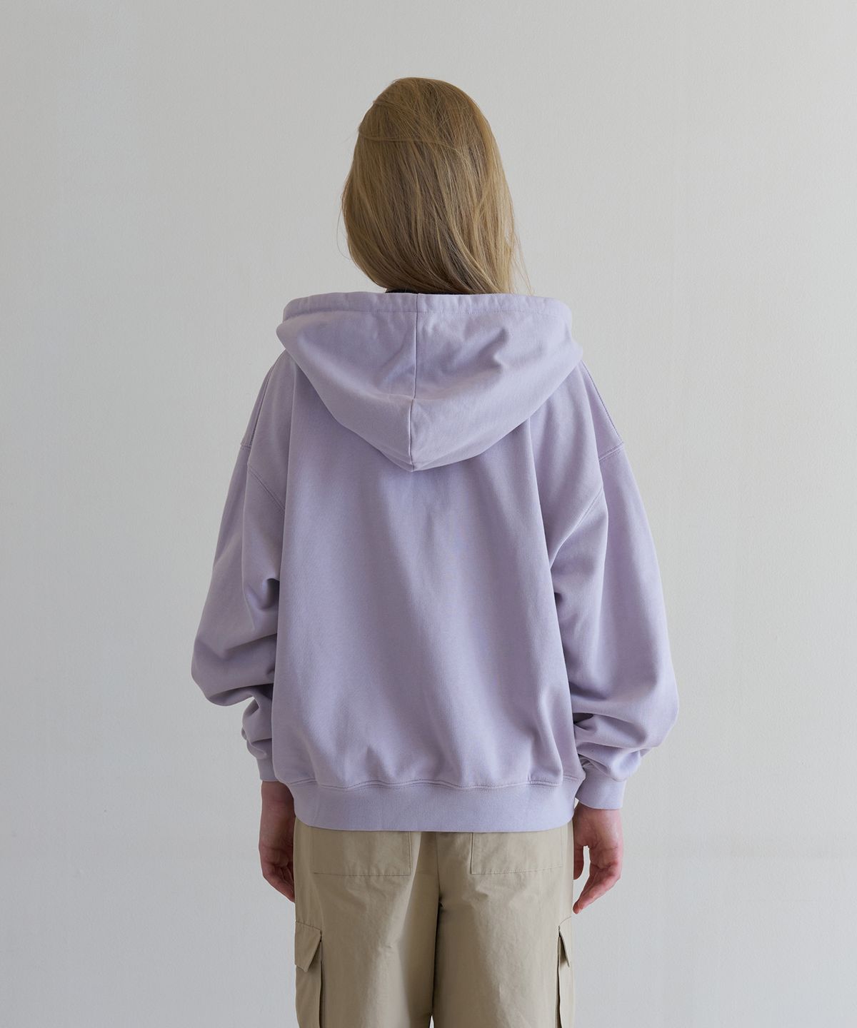 톤드(TONED) Fuzzy logo hooded zip up (lavender)