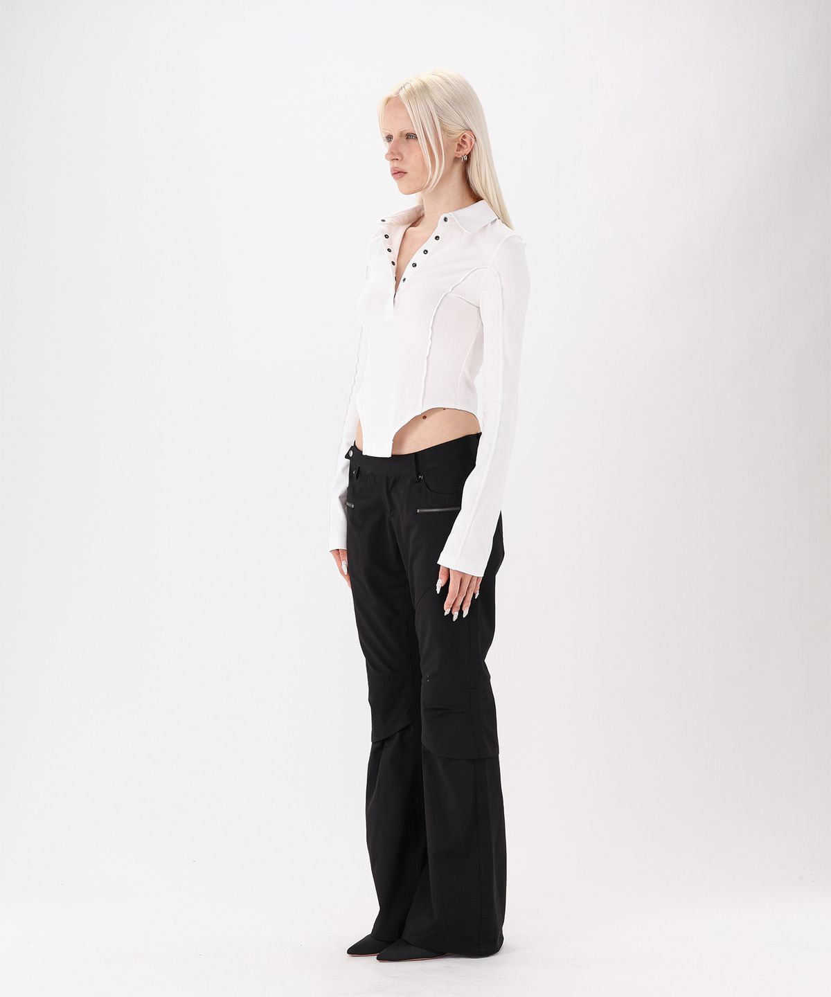 녹타브(NOCTAVE) Collar Slim Top White