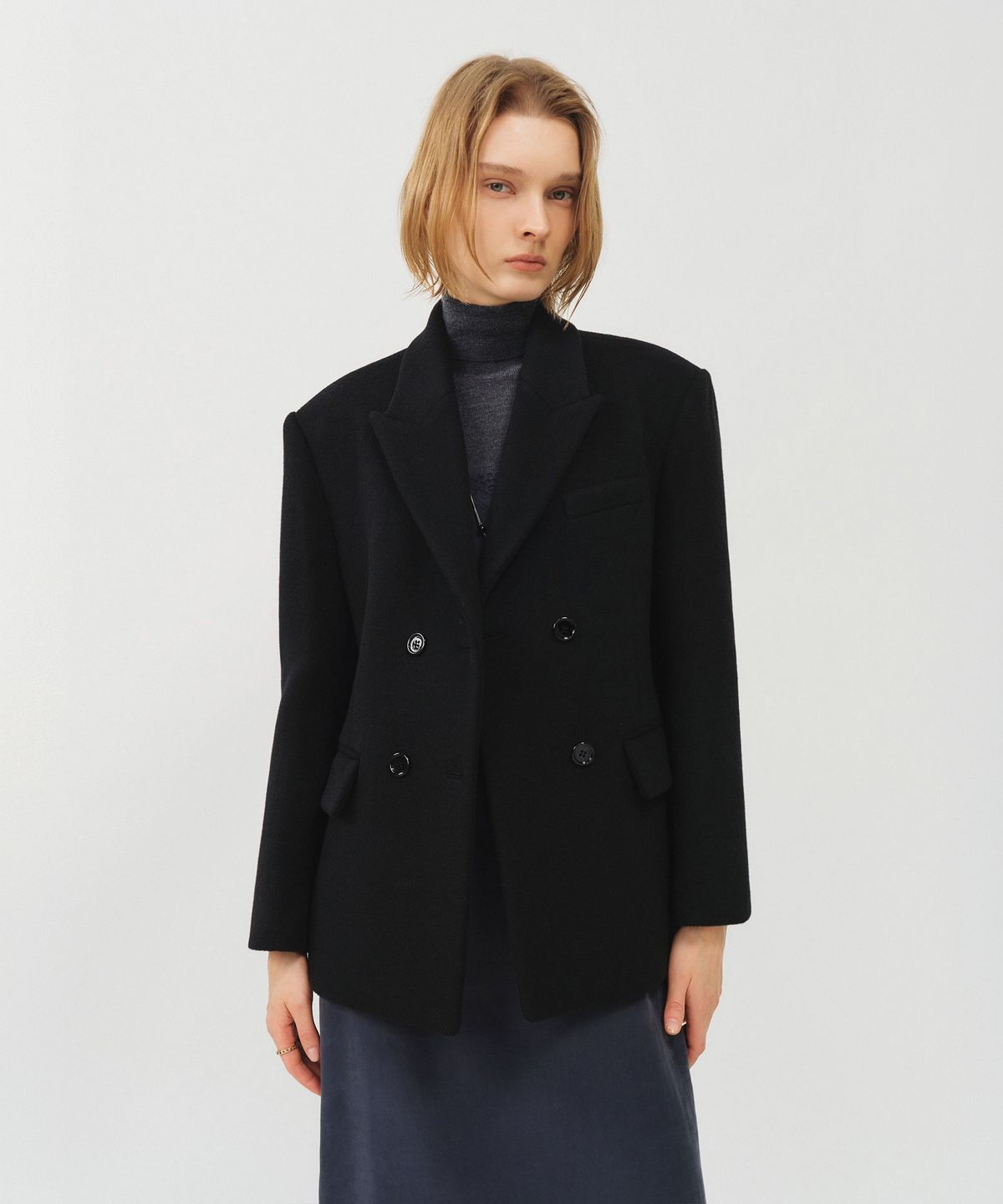 룩캐스트(LOOKAST) 울 피크드 라펠 더블 재킷 / WOOL PEAKED LAPEL DOUBLE JACKET_2colors