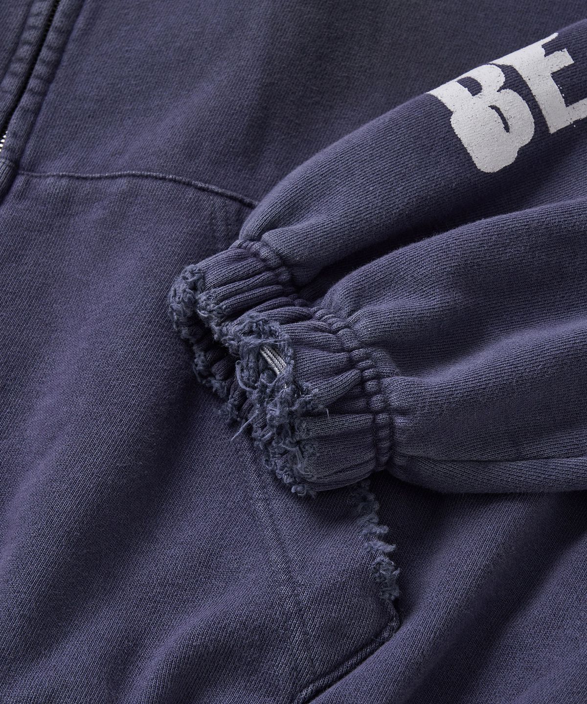 리베레(LIBERE) 88 DISTRESSED ZIP HOODIE / NAVY
