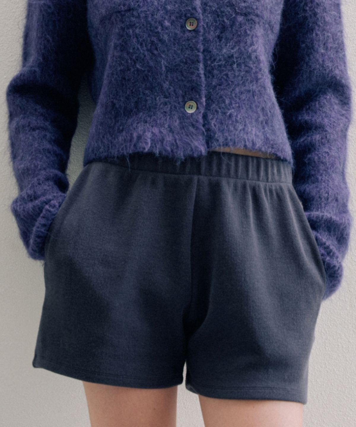 어나우트(UNNOUT) COZY BANDING SHORTS GREY