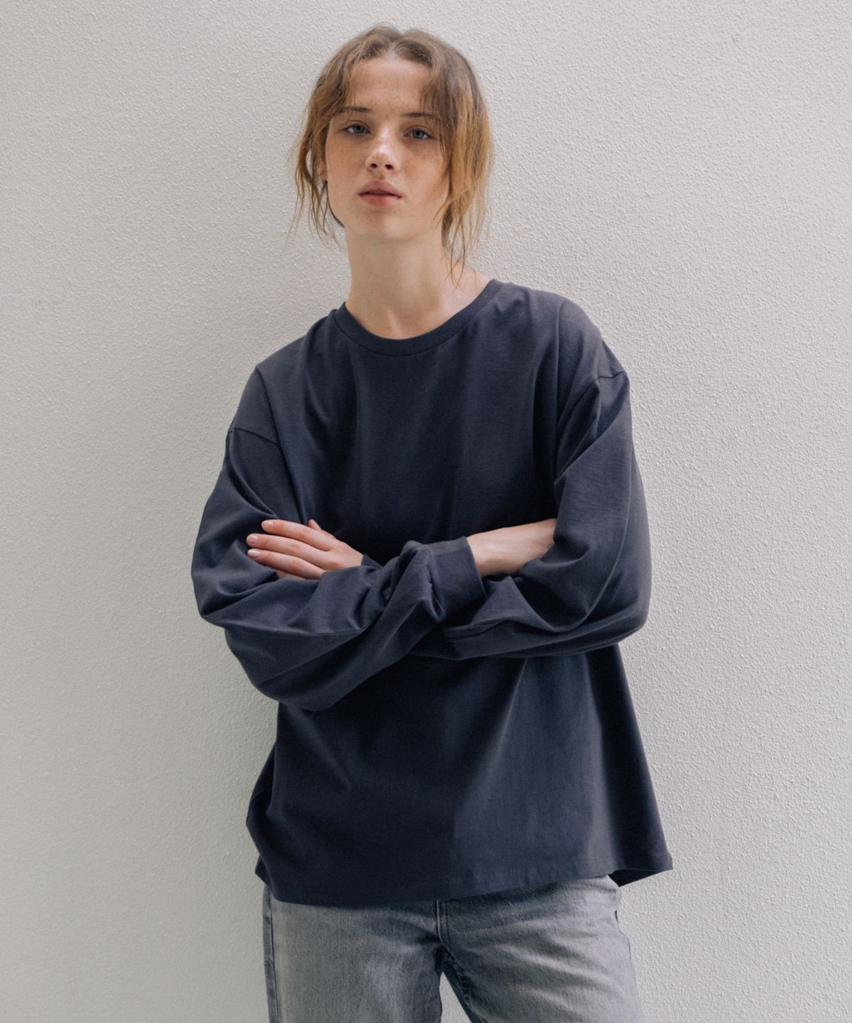 어나우트(UNNOUT) OVERSIZED VOLUME T-SHIRT CHARCOAL