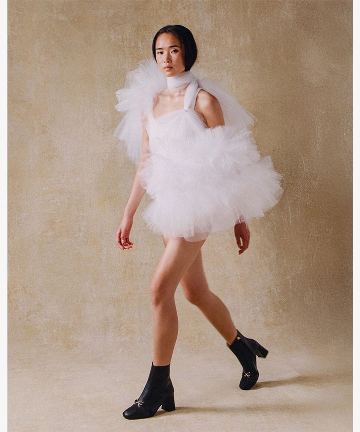 레페토(REPETTO) [REPETTO] 부츠 포에베 메탈릭 보우 앵클 부츠 (V4214VED410)