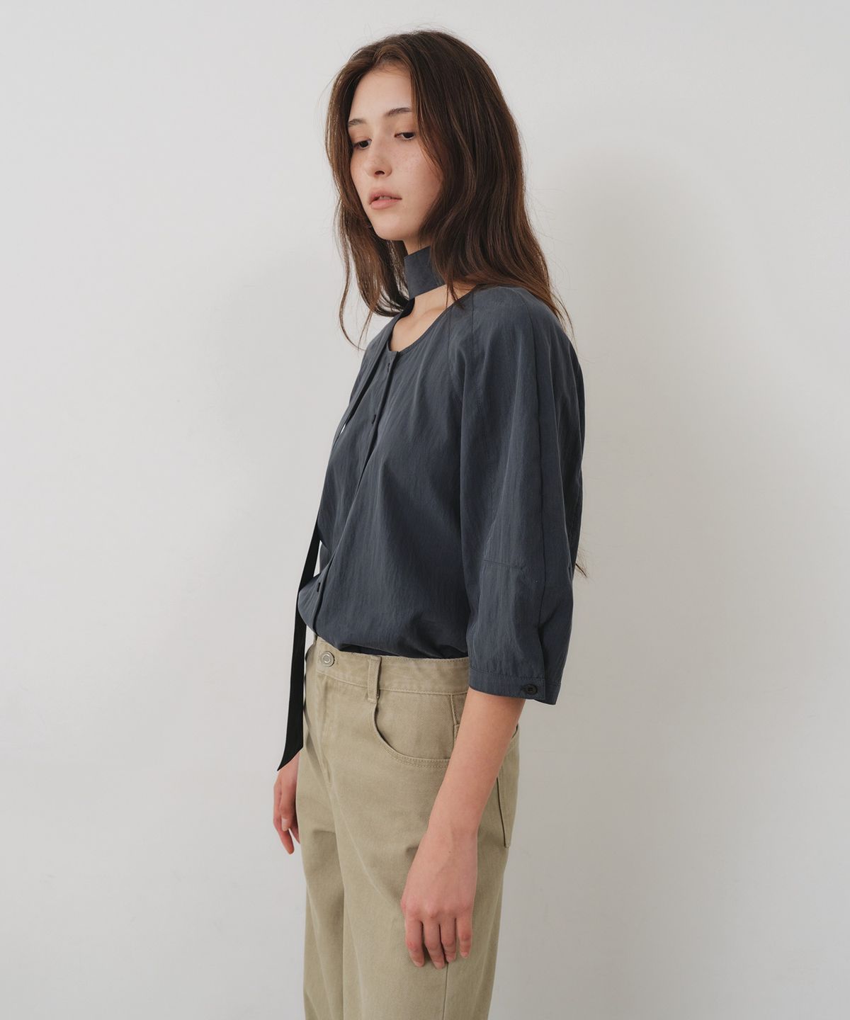 올리브 데 올리브(OLIVE DES OLIVE) 7부소매 벌룬 타이블라우스 OW6AB8020