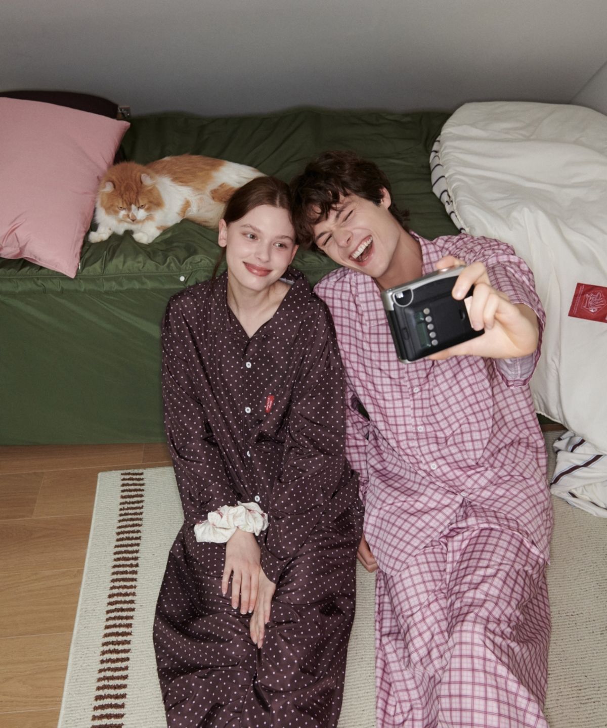 댄스온더플로어(DANCEONTHEFLOOR) Furless pajamas 퍼리스 긴팔파자마 - 도트&체크 (4Color 4Size)