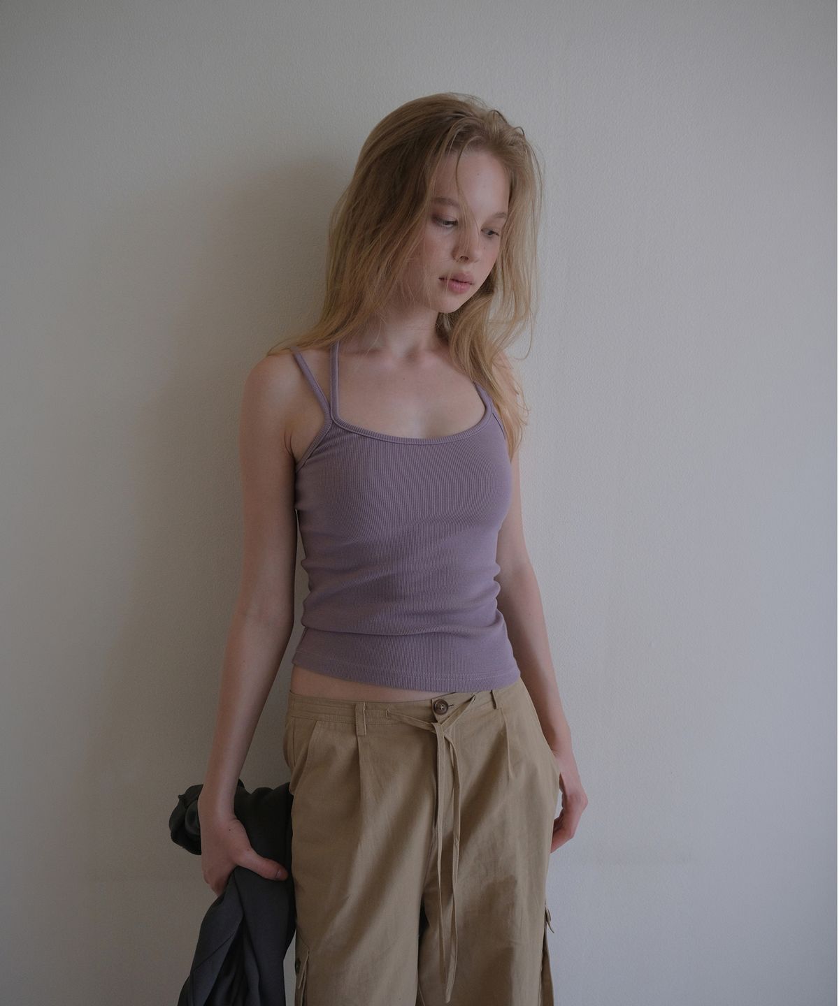 톤드(TONED) Halter neck sleeveless top (dusty purple)
