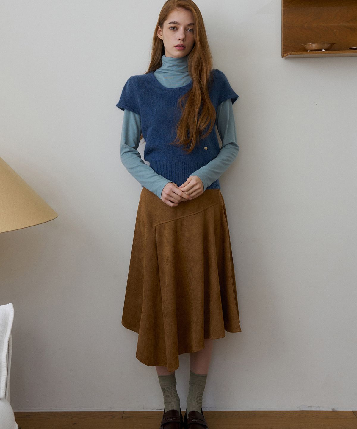 헤인트(HAINT) DAREV SUEDE TOUCH ASYMMETRIC FLARE SKIRT 2COL_CAMEL