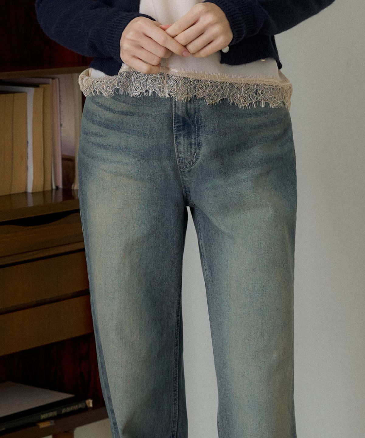 헤인트(HAINT) AUVIN VINTAGE WASHED WIDE BOOTCUT DENIM 2COL_BLUE