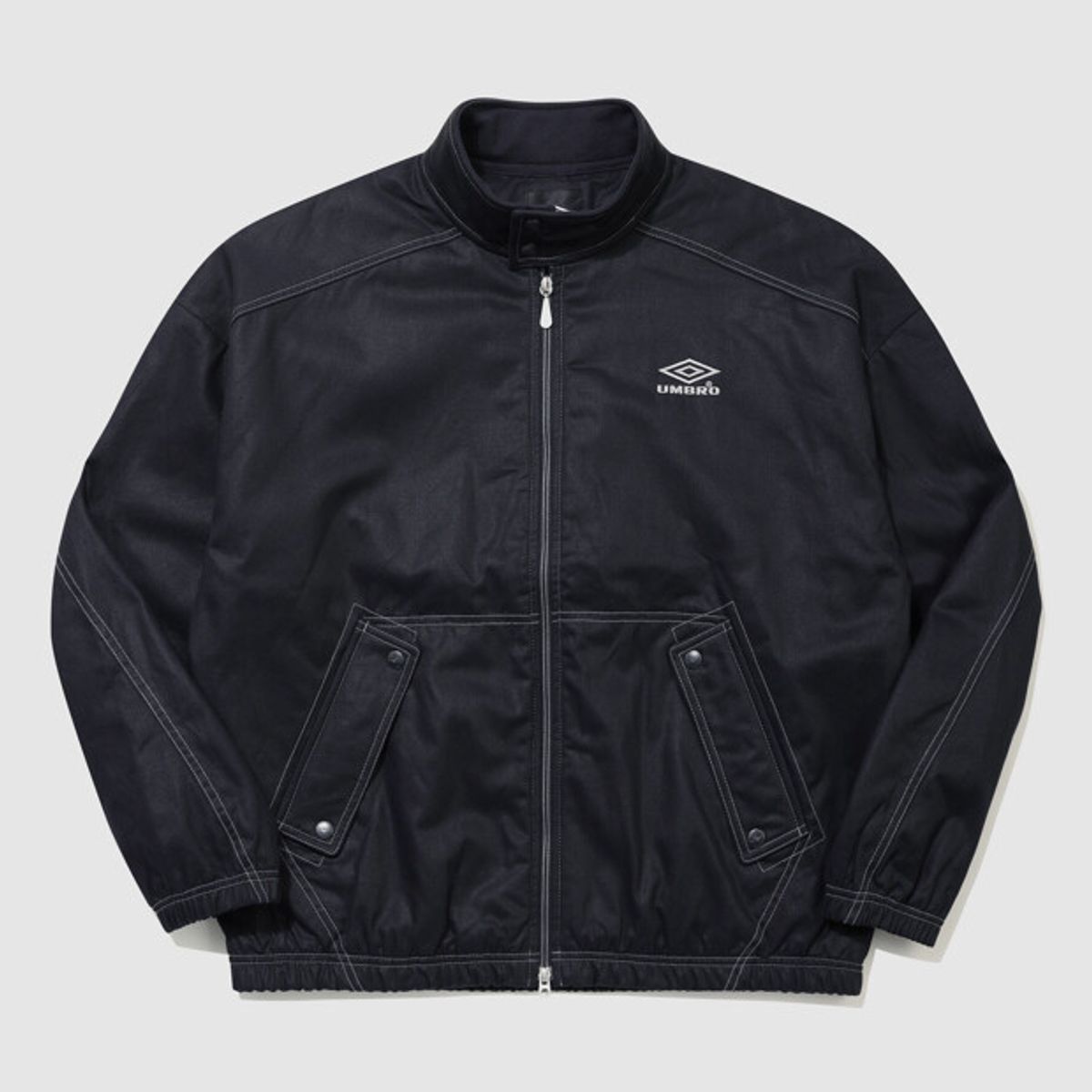 엄브로(UMBRO) 크리스피 타슬란 스탠넥 패딩 자켓 네이비 UR321CPJ91