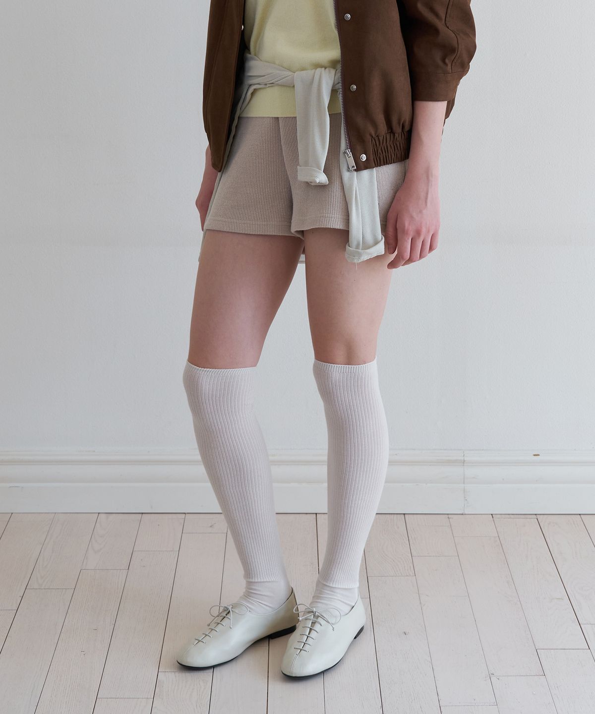 톤드(TONED) Woolly shorts (beige)