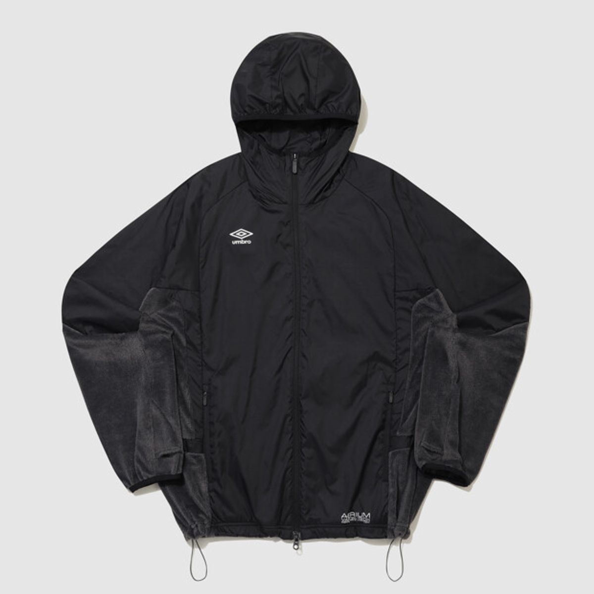 엄브로(UMBRO) 에어리움 경량 플리스 하이브리드 자켓 블랙 UR321SJK93