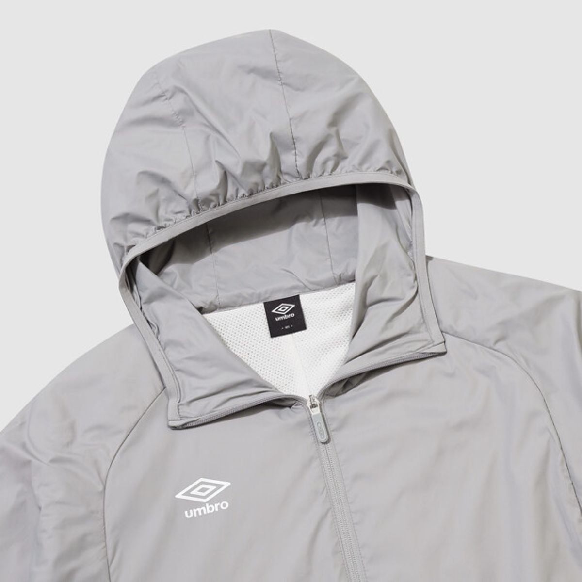 엄브로(UMBRO) 에어리움 경량 플리스 하이브리드 자켓 그레이 UR321SJK93