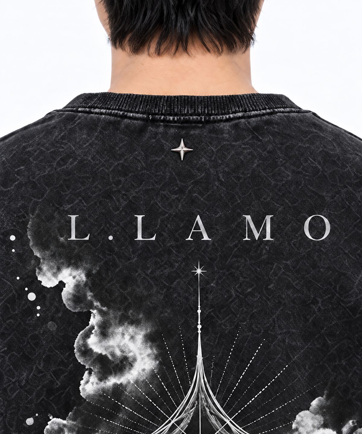 엘라모(LLAMO) 컴포트 쭈리 스모크베일 솔트워싱 오버핏 맨투맨 블랙