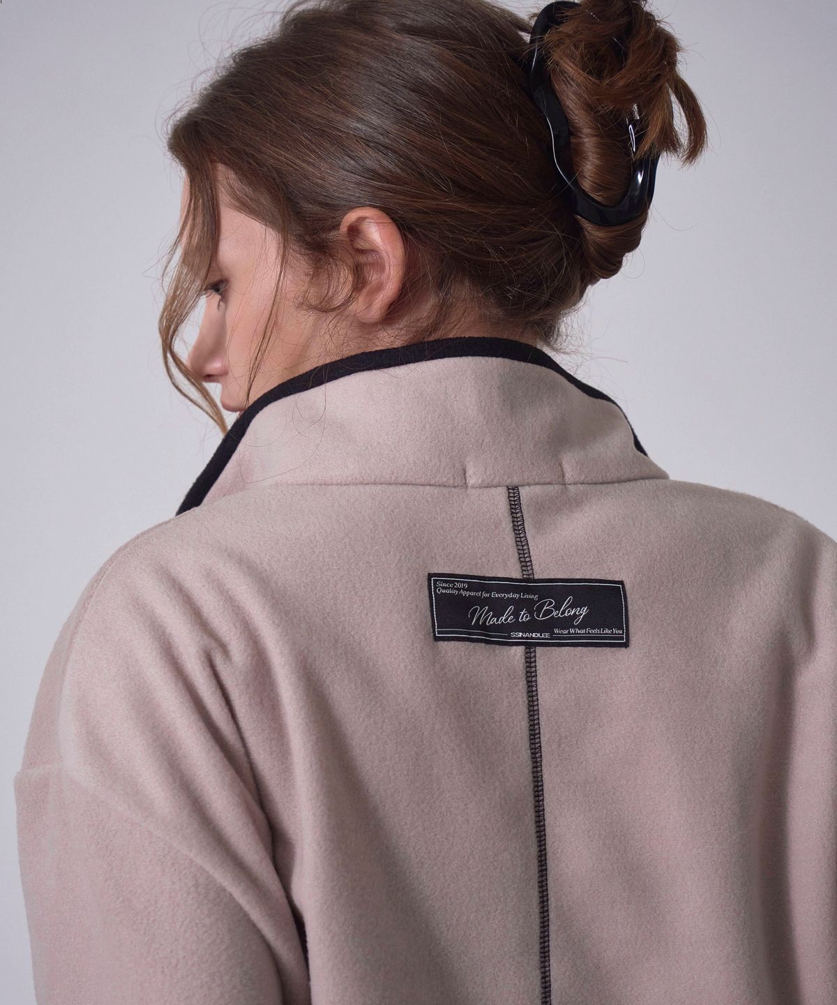 신앤리(SSIN AND LEE) Snooze Half-Zip Fleece Beige