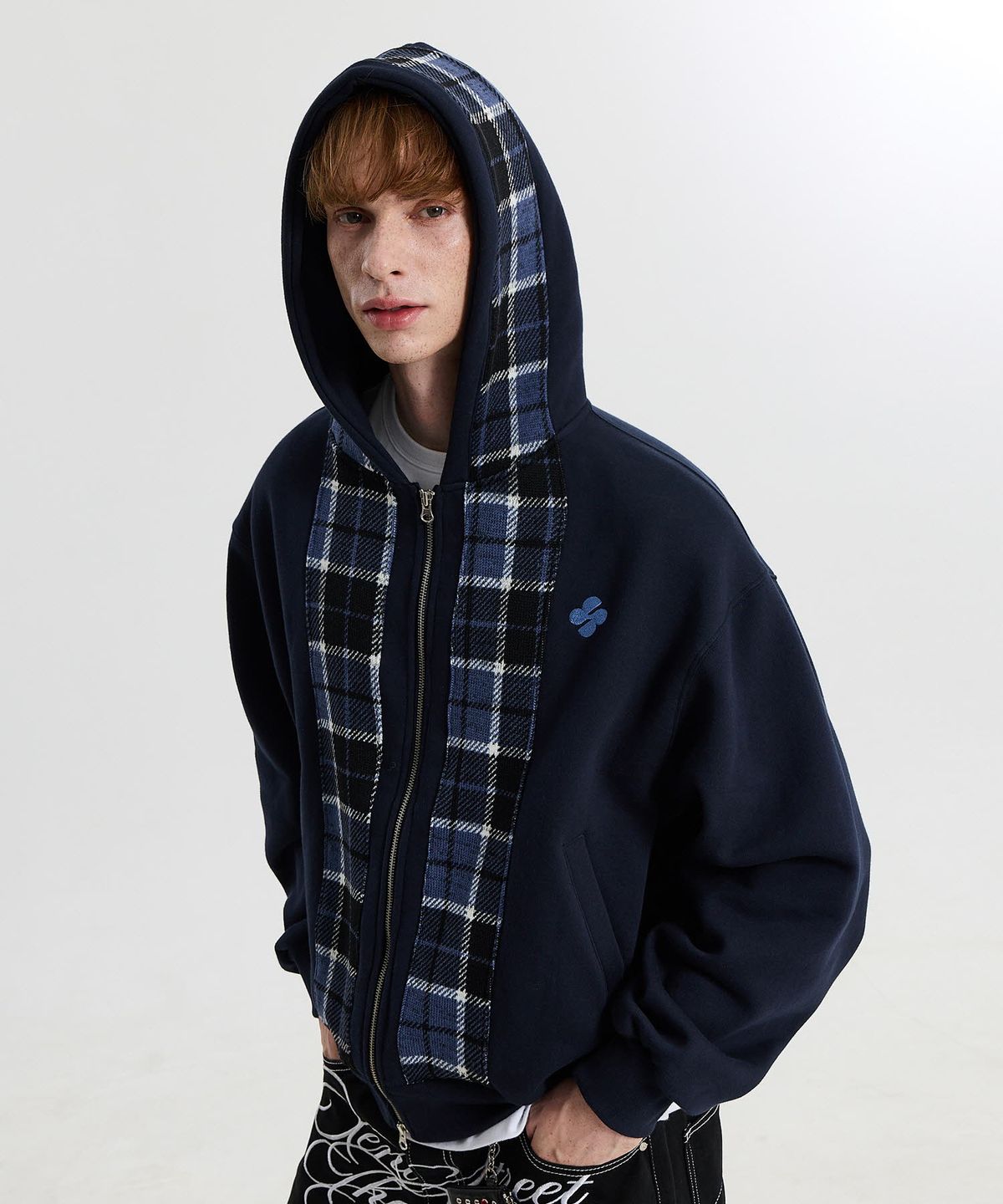 후드후드(HOODHOOD) 체크 배색라인 후드 집업 네이비