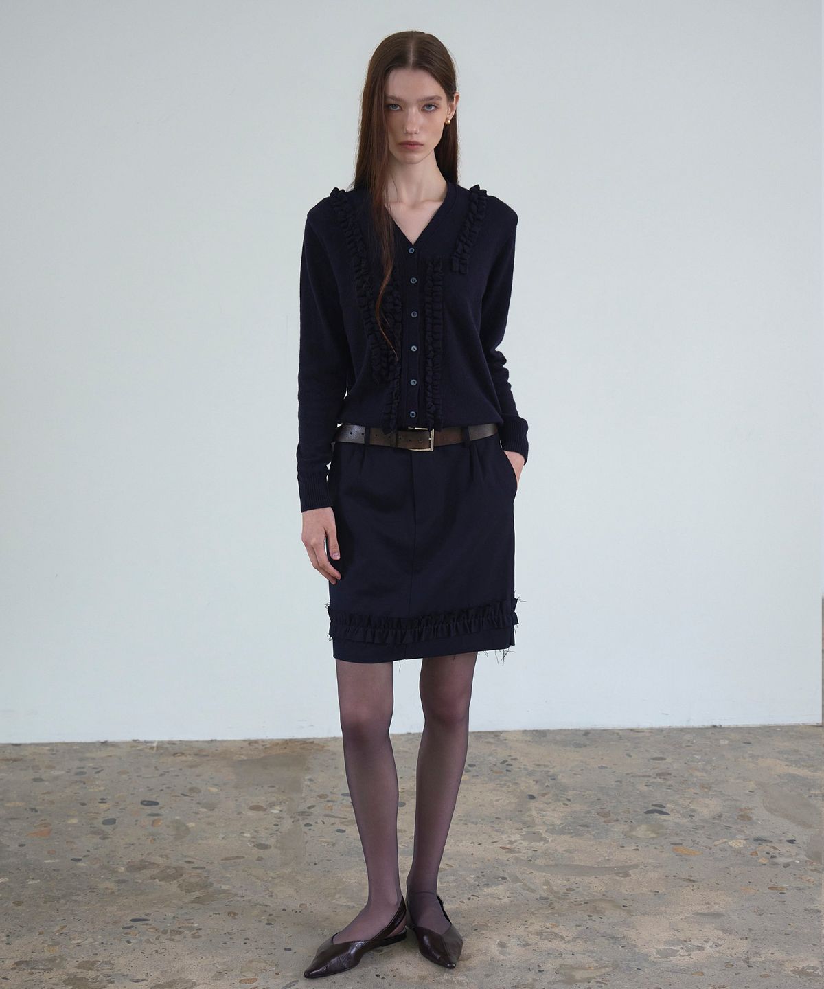 신앤리(SSIN AND LEE) Milan Frill Pencil Skirt Navy