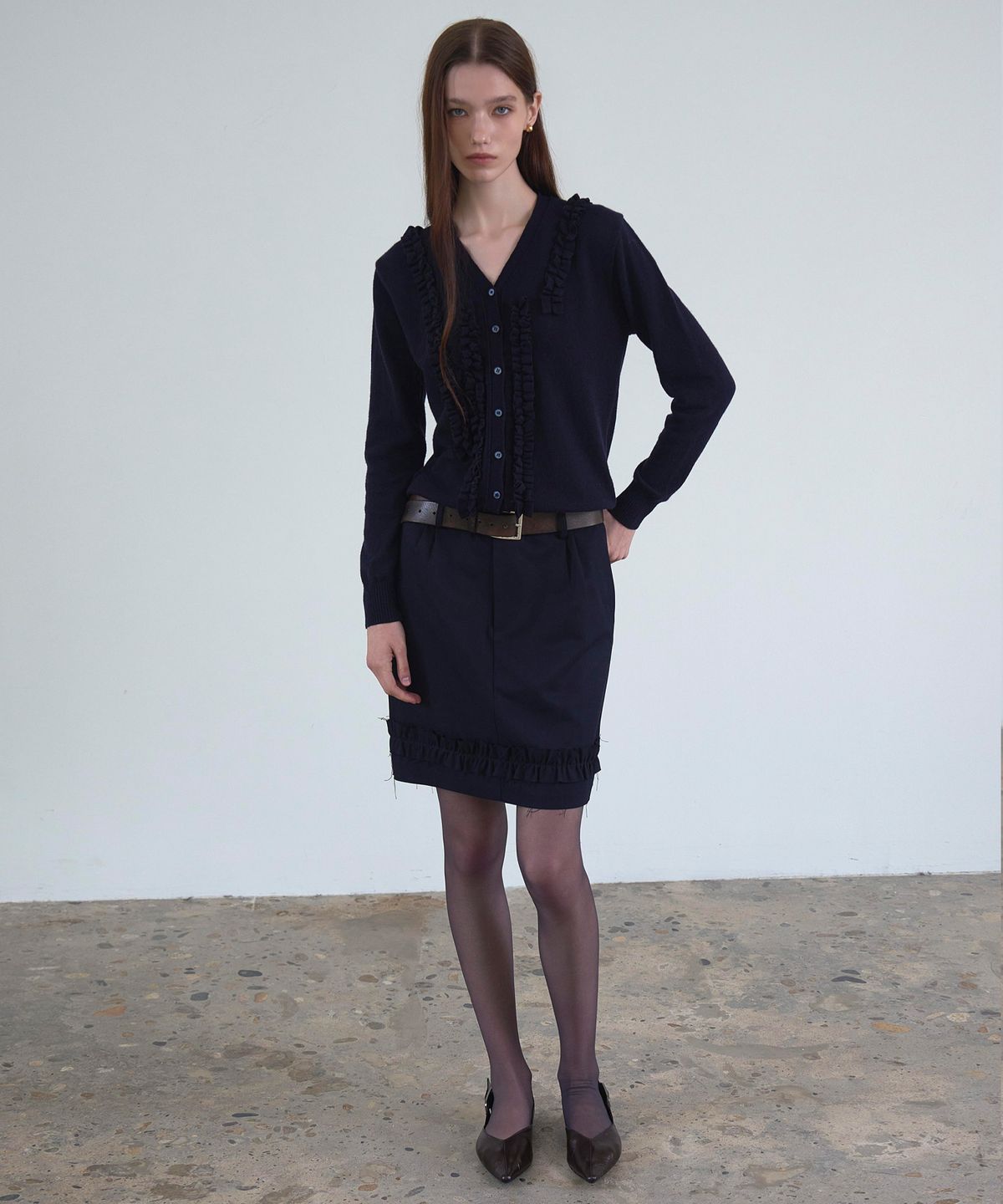 신앤리(SSIN AND LEE) Milan Frill Pencil Skirt Navy