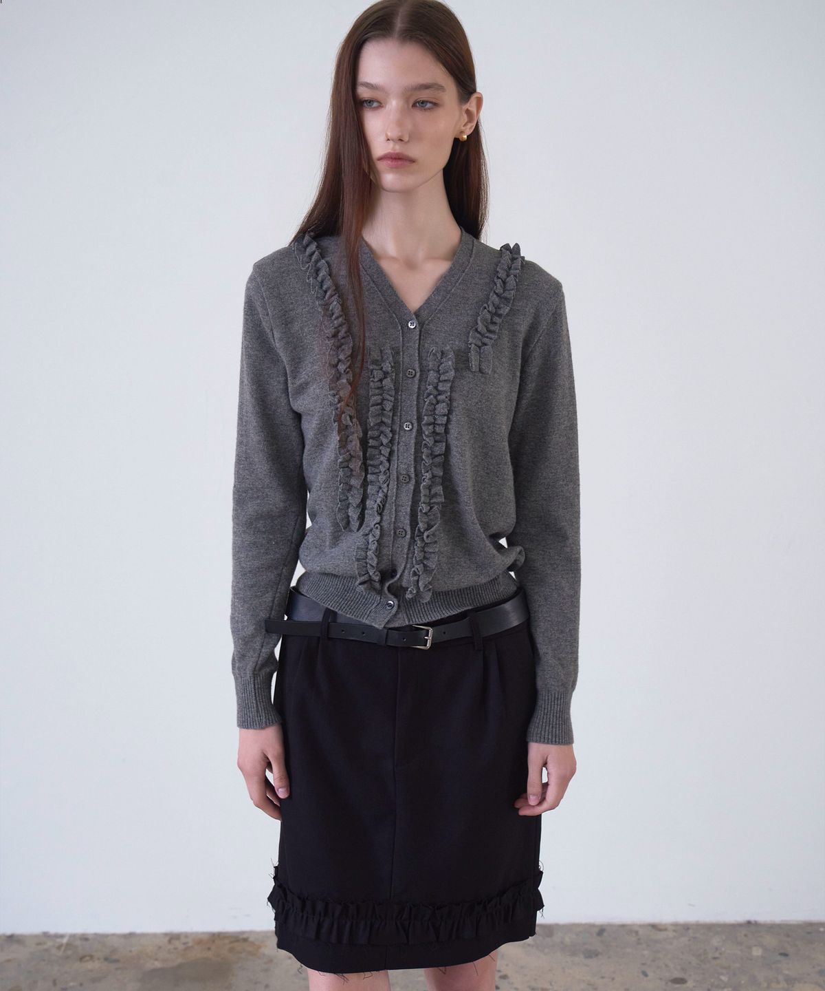 신앤리(SSIN AND LEE) Milan Frill Pencil Skirt Black