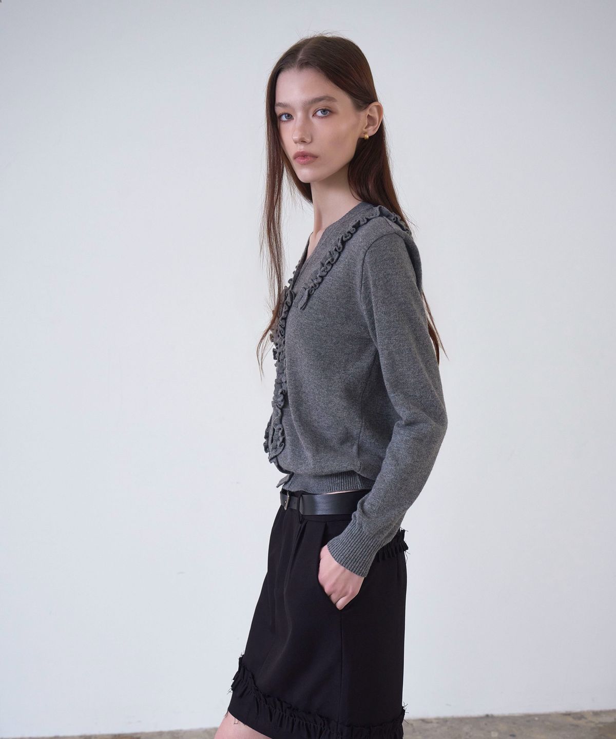 신앤리(SSIN AND LEE) Milan Frill Pencil Skirt Black