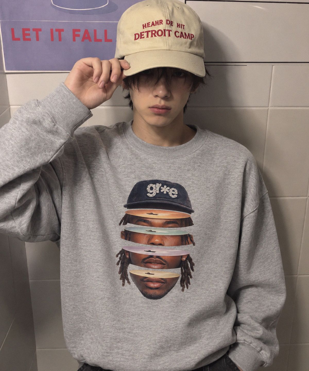 그레이버 오디너리(GRAVER ORDINARY) [ODNR UNISEX]Face Grae 맨투맨_4color