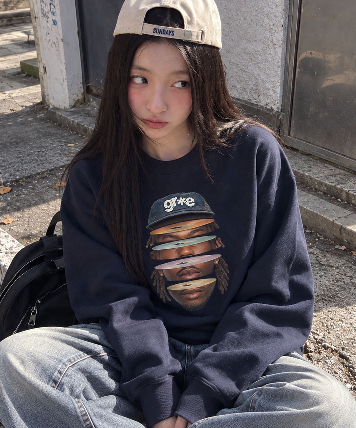 그레이버 오디너리(GRAVER ORDINARY) [ODNR UNISEX]Face Grae 맨투맨_Gray