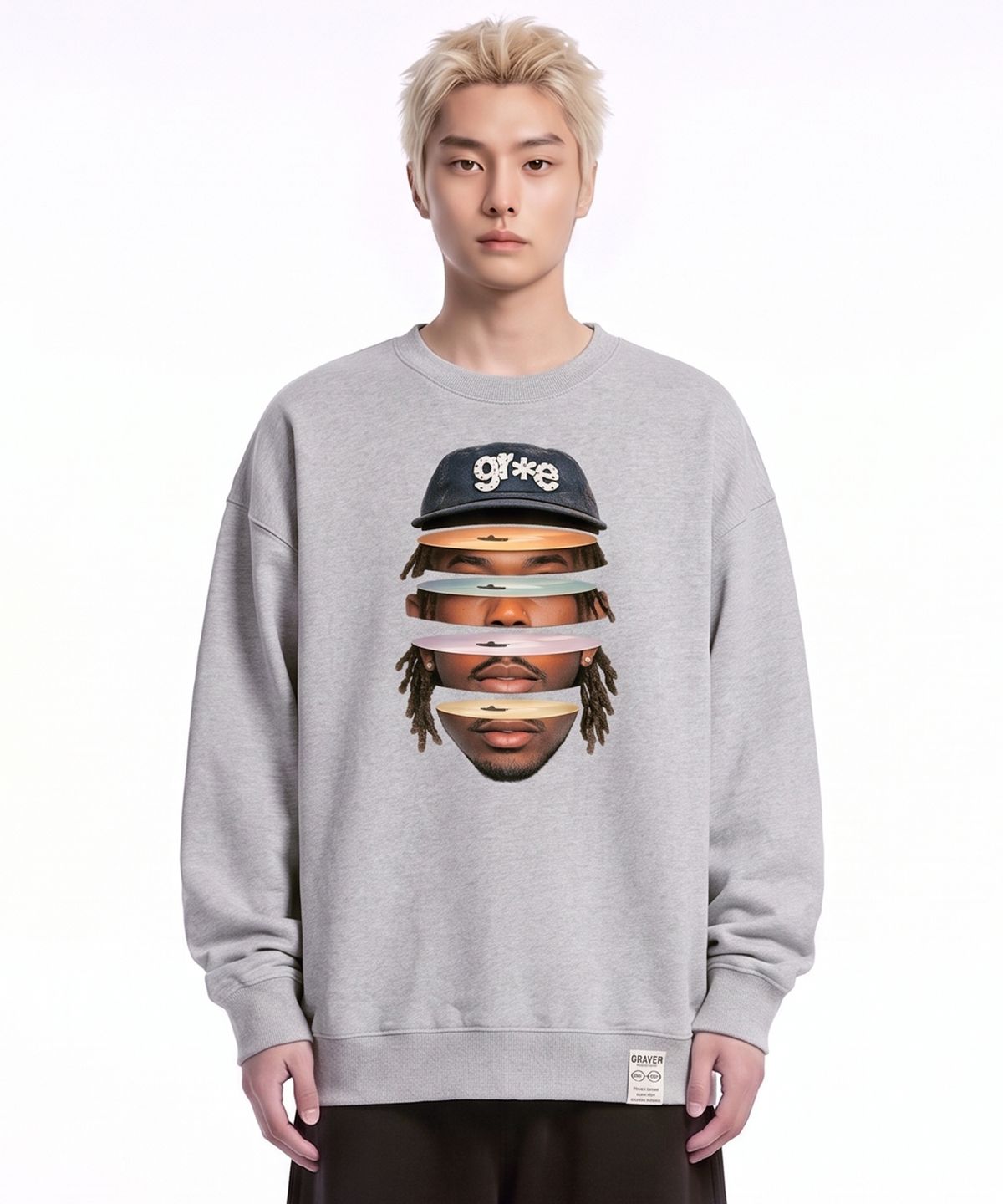 그레이버 오디너리(GRAVER ORDINARY) [ODNR UNISEX]Face Grae 맨투맨_Gray