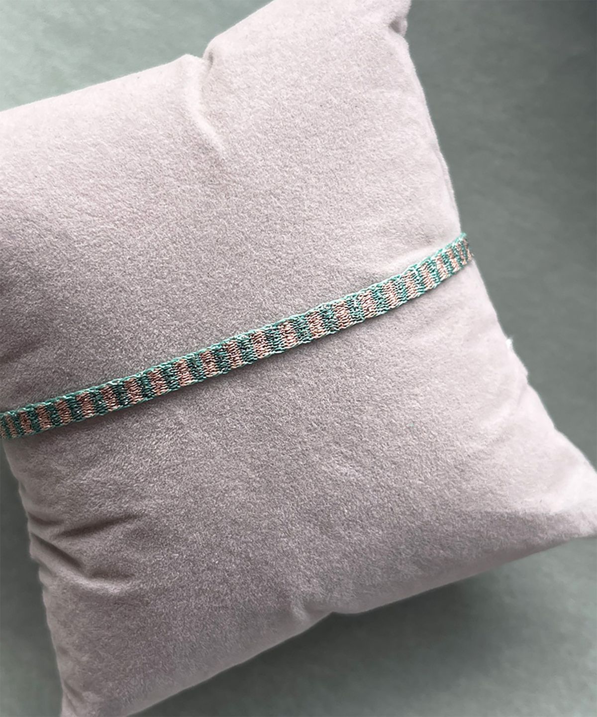 림바(RIMBA) [Leju] Basic Sparkle Handwoven Bracelet - Turquoise