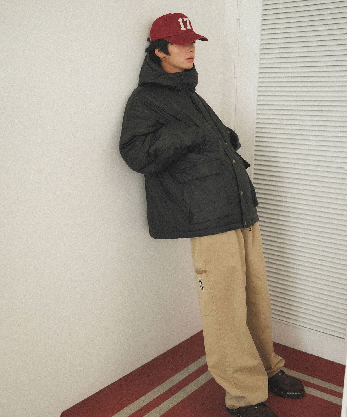 이우트(EEUT) THINSULATE FIELD JACKET / BLACK