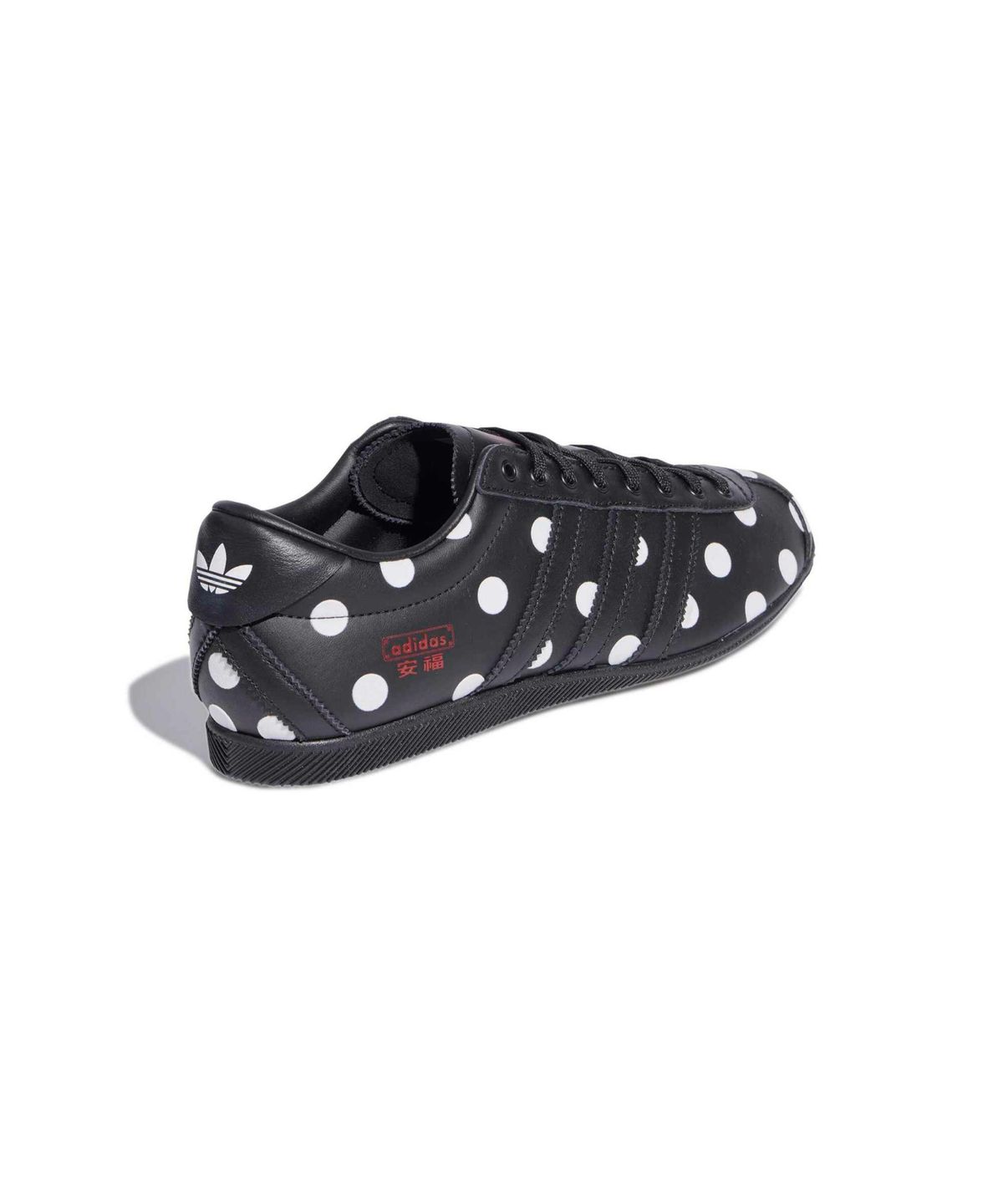 아디다스(ADIDAS) 안푸 - 블랙:화이트:레드 / LA1364