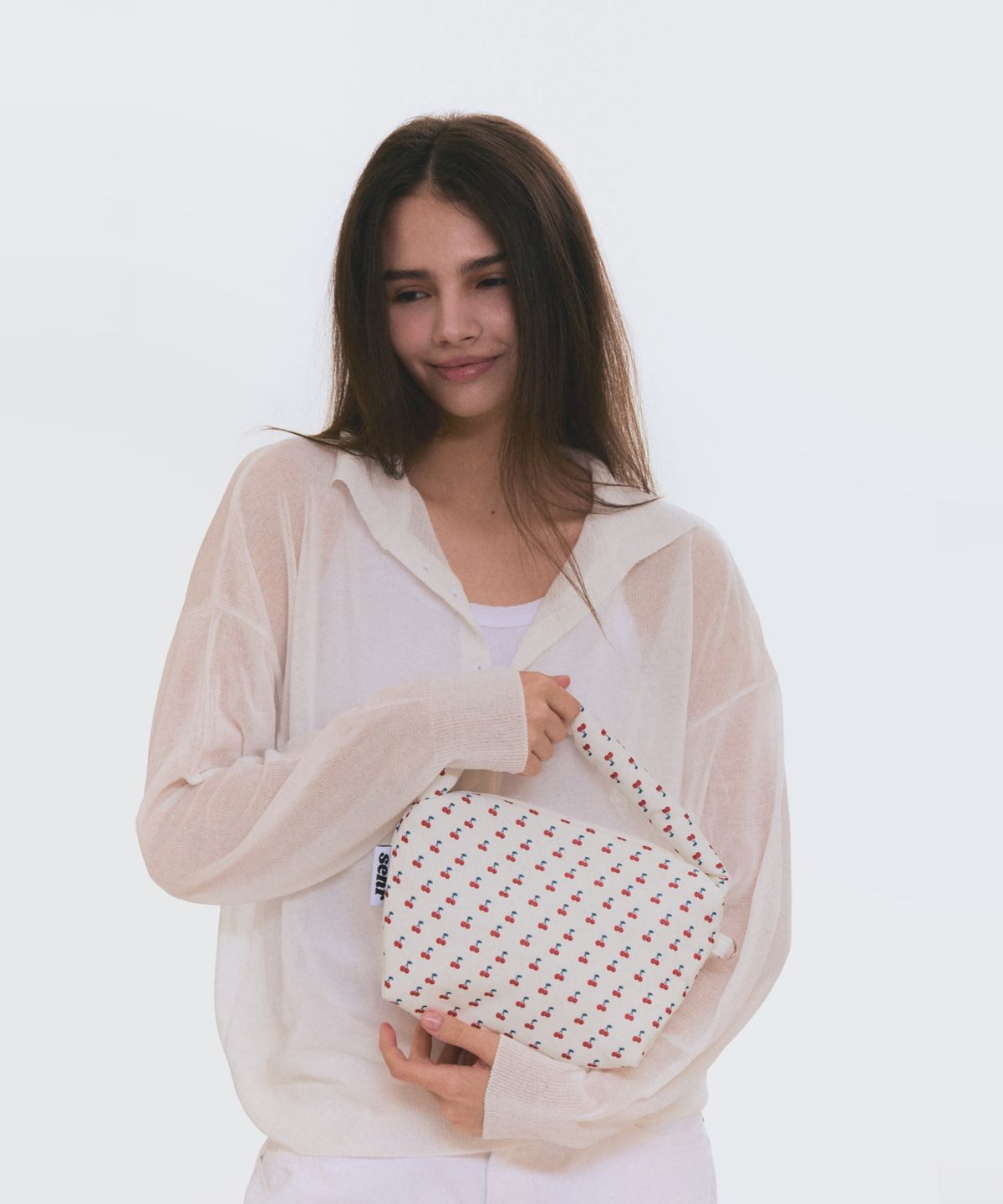 세르(SEHR) Cherry Pouch Bag (White)