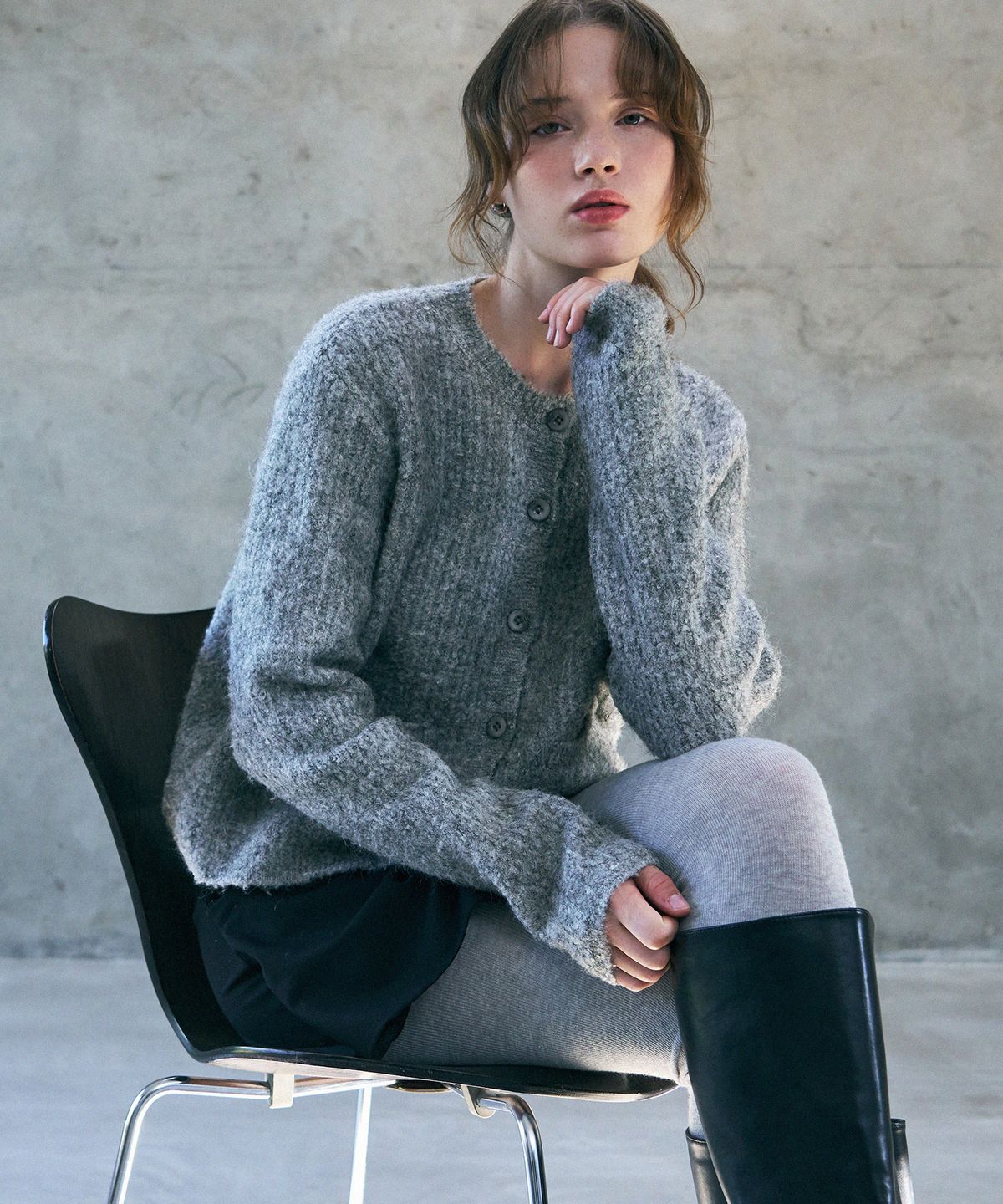 드로우핏 우먼(DRAWFIT WOMEN) 헤이즈 부클 니트 가디건 [M.GREY]