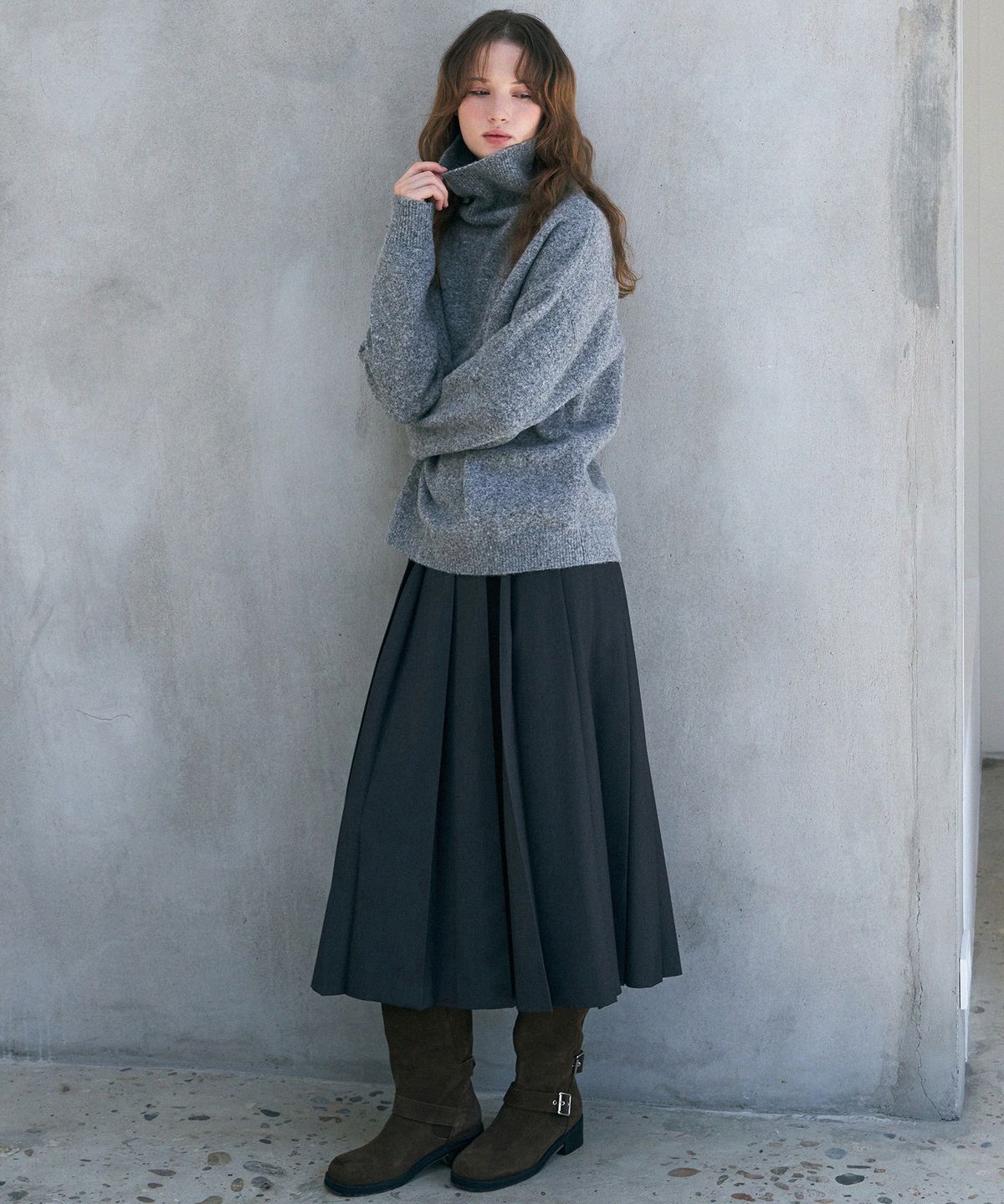 드로우핏 우먼(DRAWFIT WOMEN) 헤어리 울 오버핏 터틀넥 니트 [BEIGE]