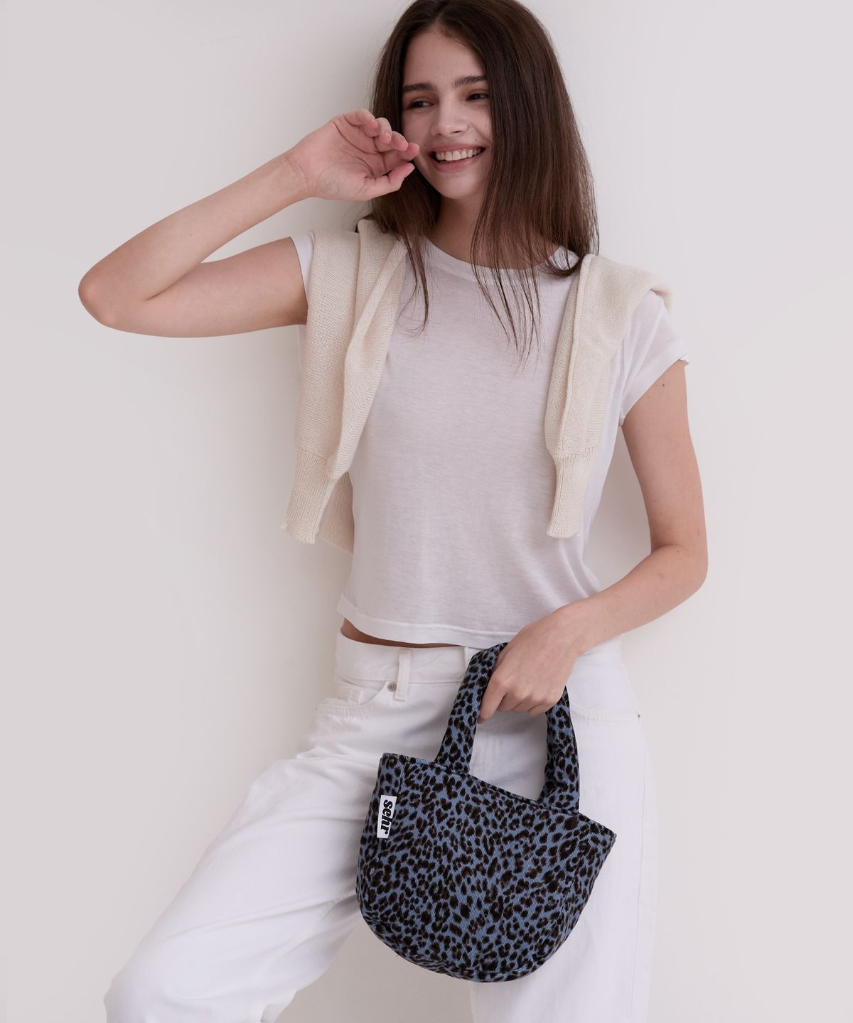세르(SEHR) Leopard Corduroy Petit Tote Bag (Blue)