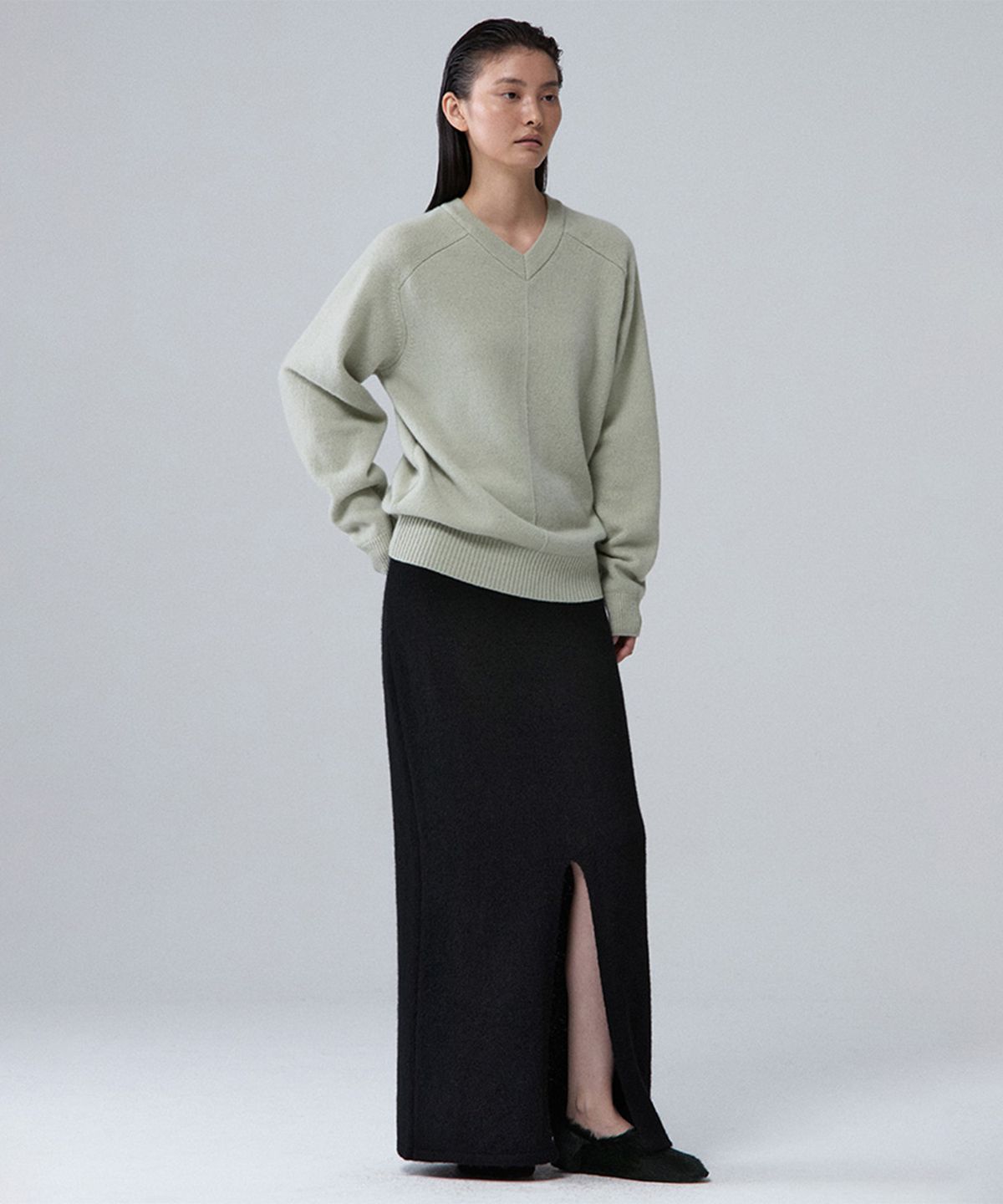 우마뭉(UMARMUNG) Baby alpaca maxi skirt_Black