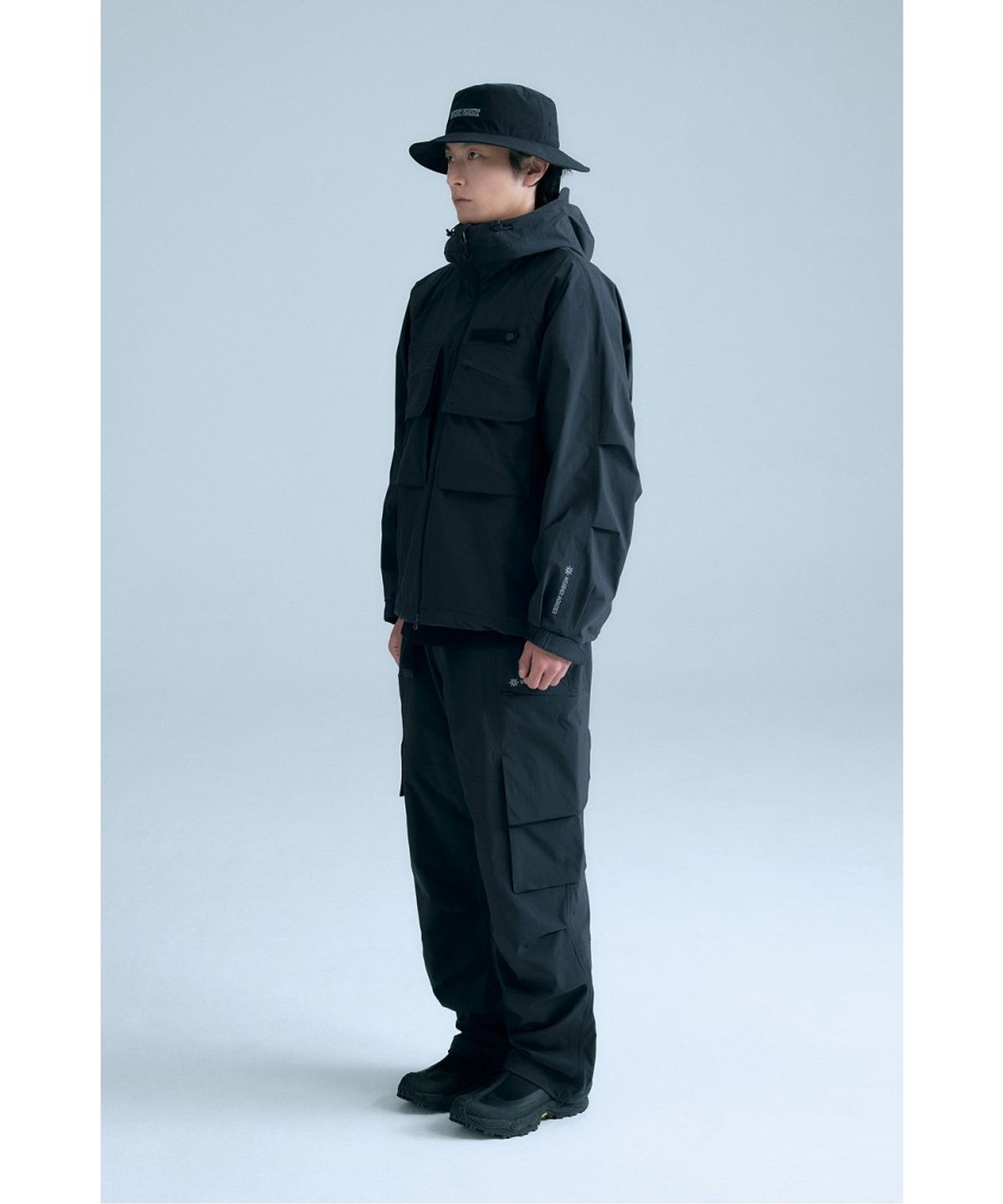 코오롱스포츠(KOLON SPORT) WM 남성 아웃포켓 싱글 재킷 8GJJA26301BLK