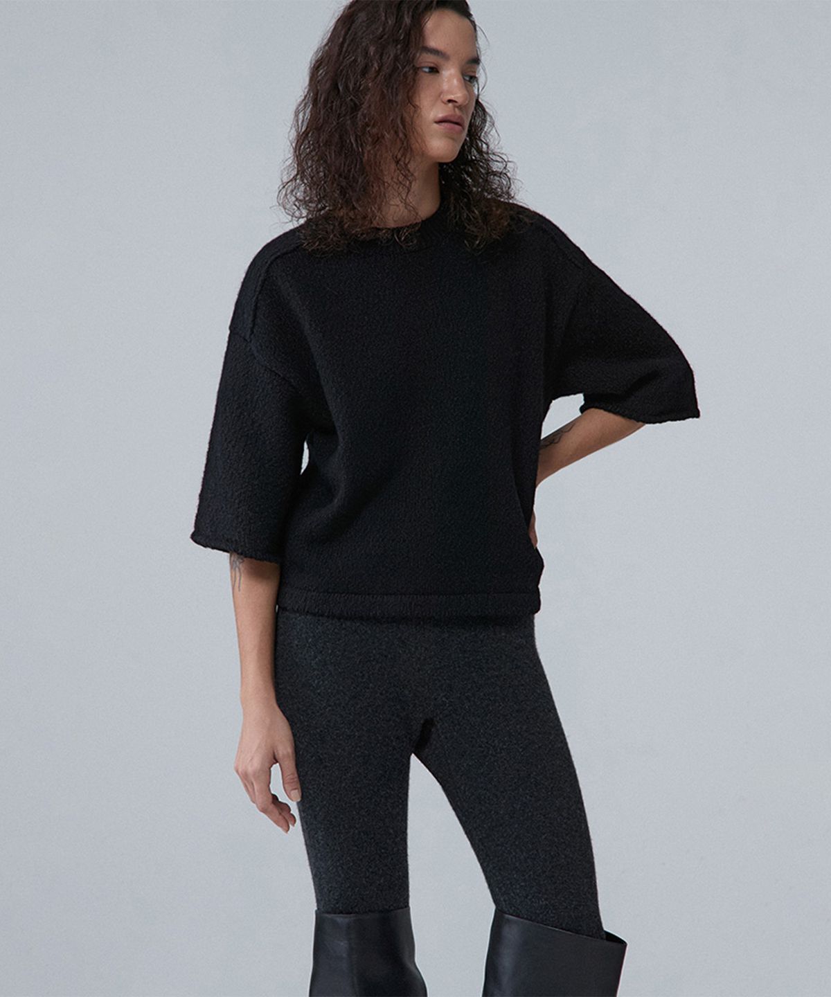 우마뭉(UMARMUNG) Wool cashmere button hem leggings_Graphite