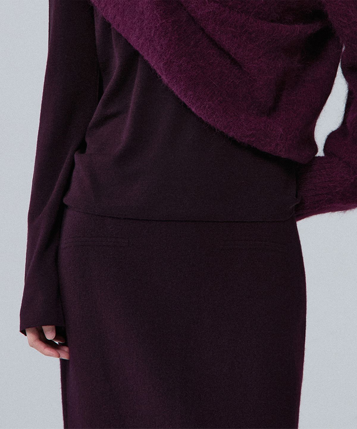 우마뭉(UMARMUNG) Wool cashmere double faced maxi skirt_Black berry