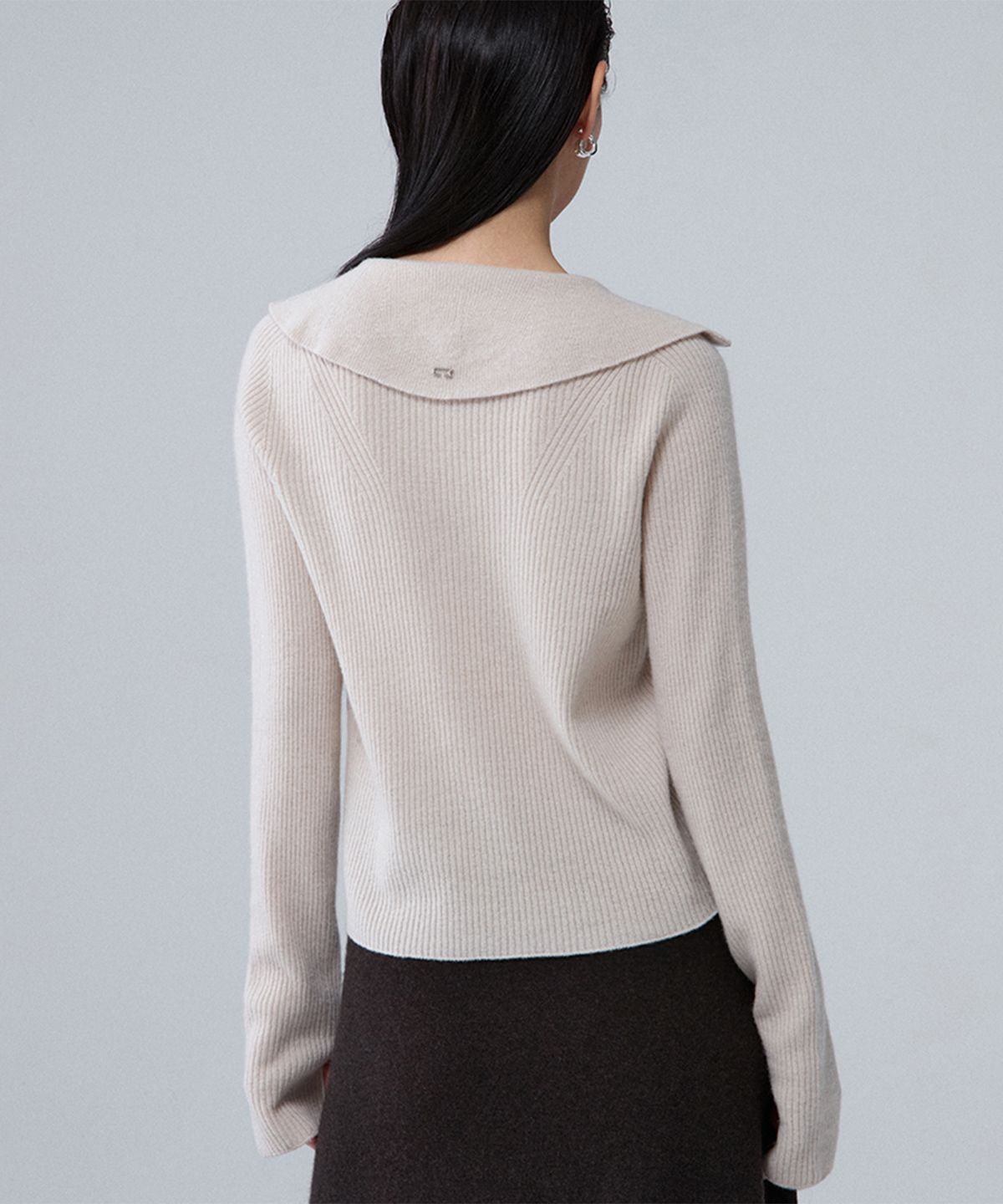 우마뭉(UMARMUNG) Super fine merino wool half zip up ribbed pullover_Oatmilk