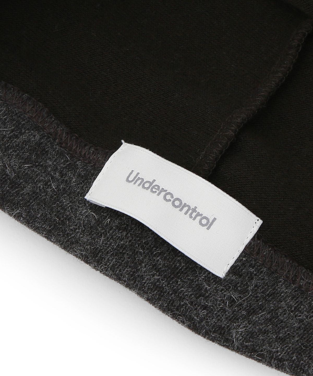 언더컨트롤(UNDERCONTROL) 겨울 롤업 이중 레이어드 슬러브 롱비니 남녀공용 모자 DOUBLE KNIT HAT / AG WOOL / FADED BLACK