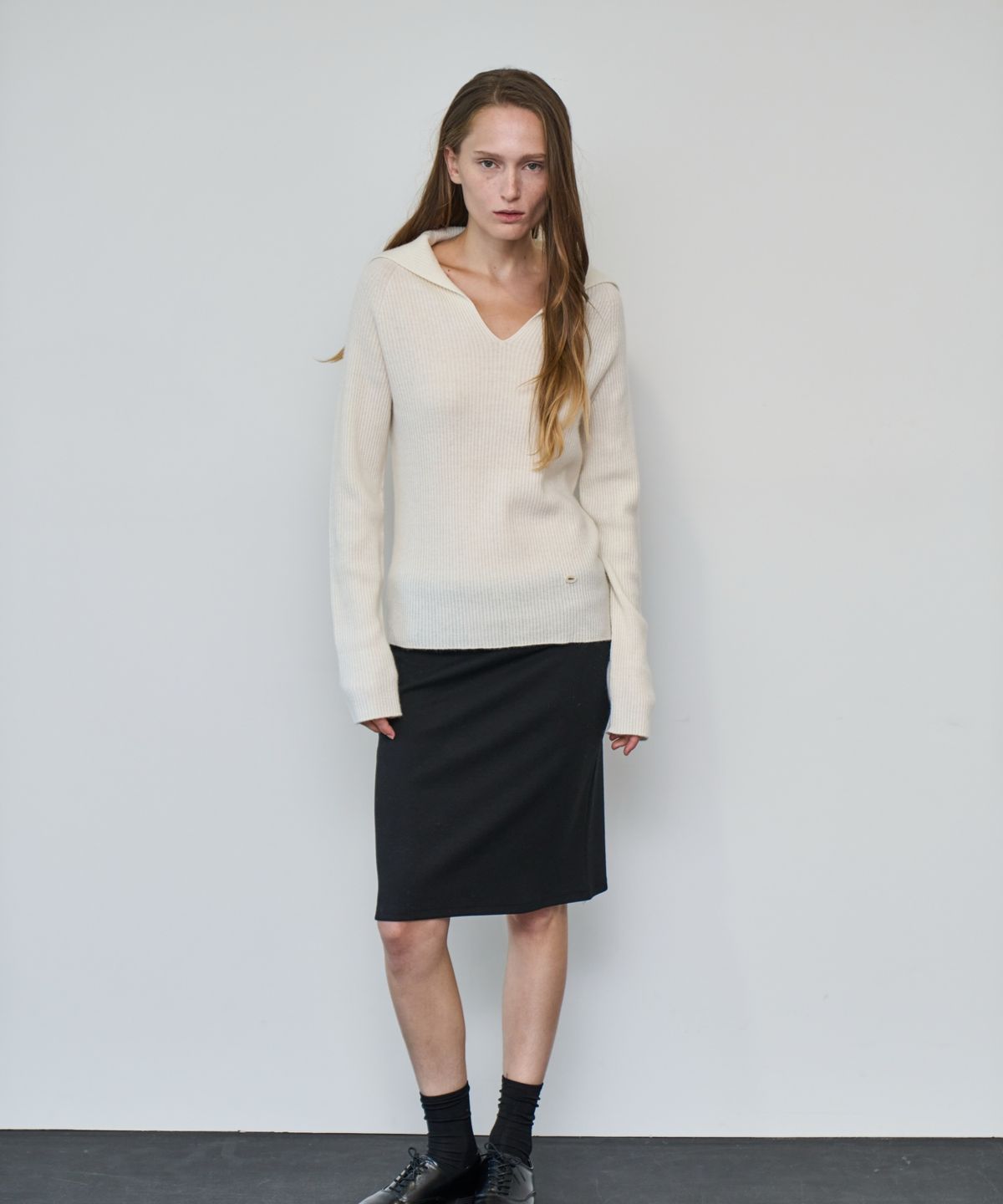 그리다제이(GRIDAJ) Soft V-Neck Collar Knit