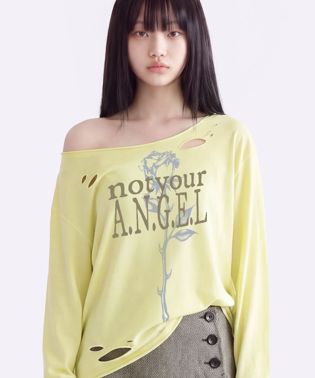 그레이버(GRAVER) [WOMAN]NOT YOUR ROSE 데미지 원숄더 롱슬리브_2color